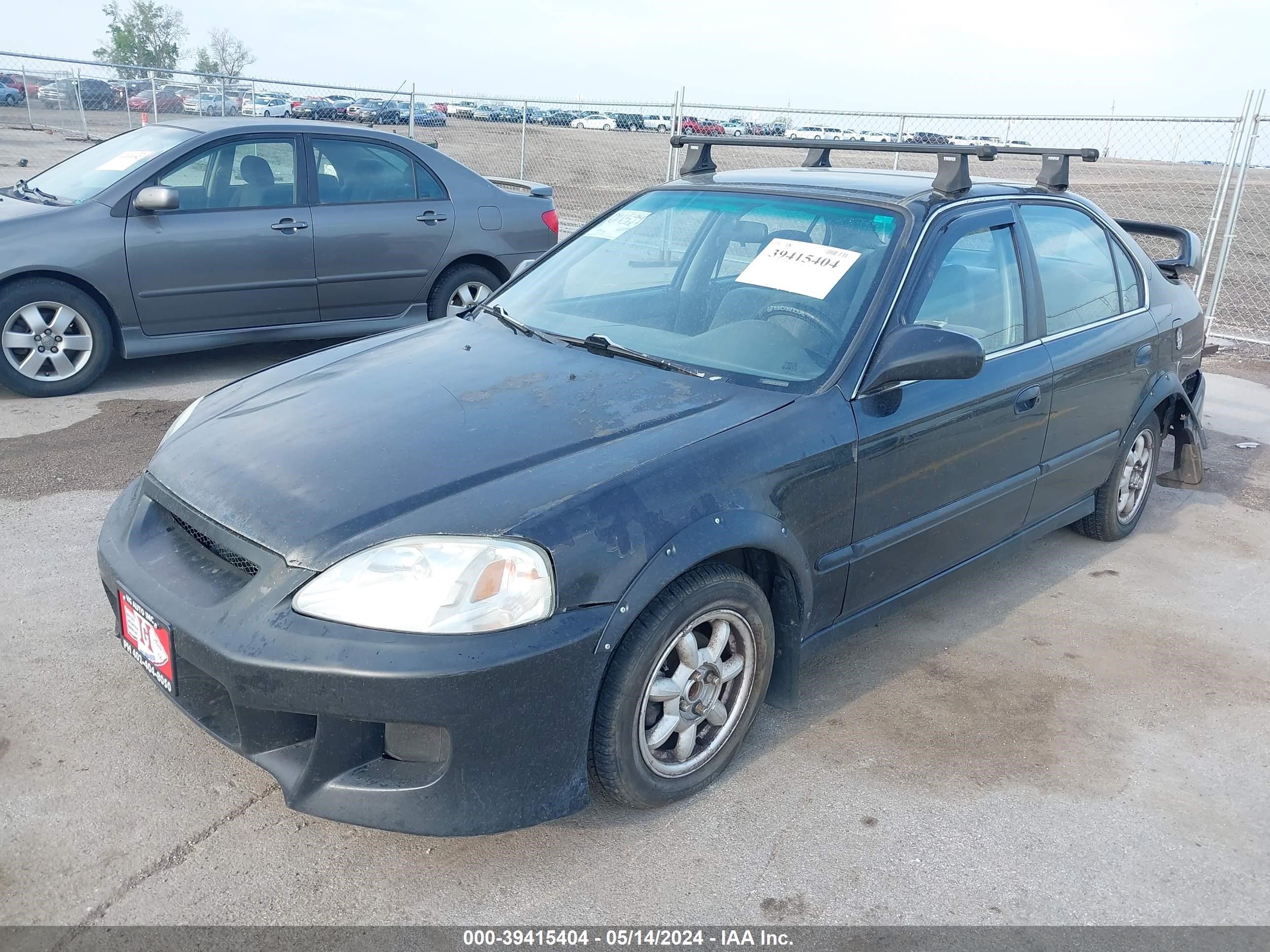 Photo 1 VIN: 1HGEJ6678XL000199 - HONDA CIVIC 