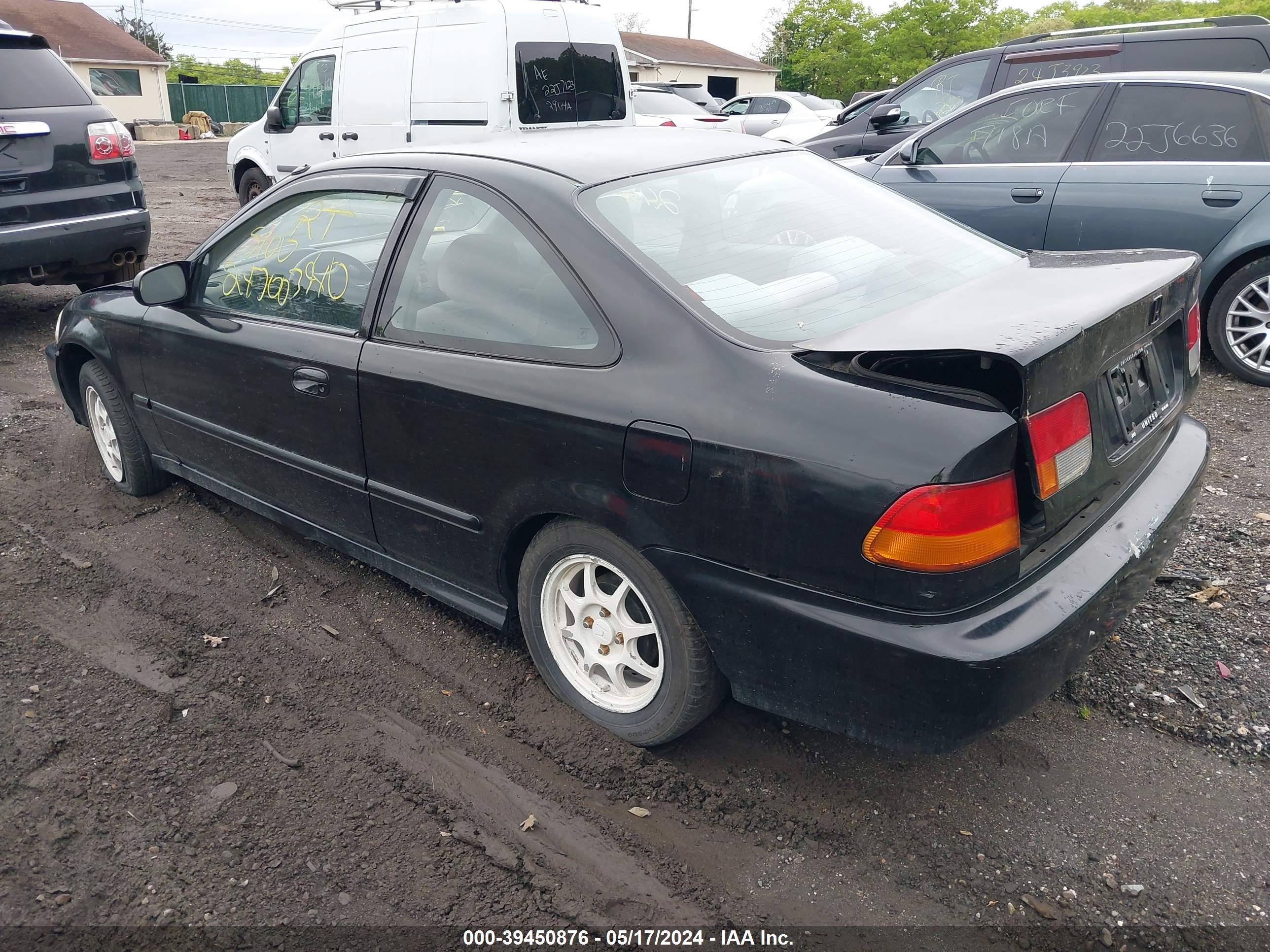 Photo 2 VIN: 1HGEJ7227WL071487 - HONDA CIVIC 