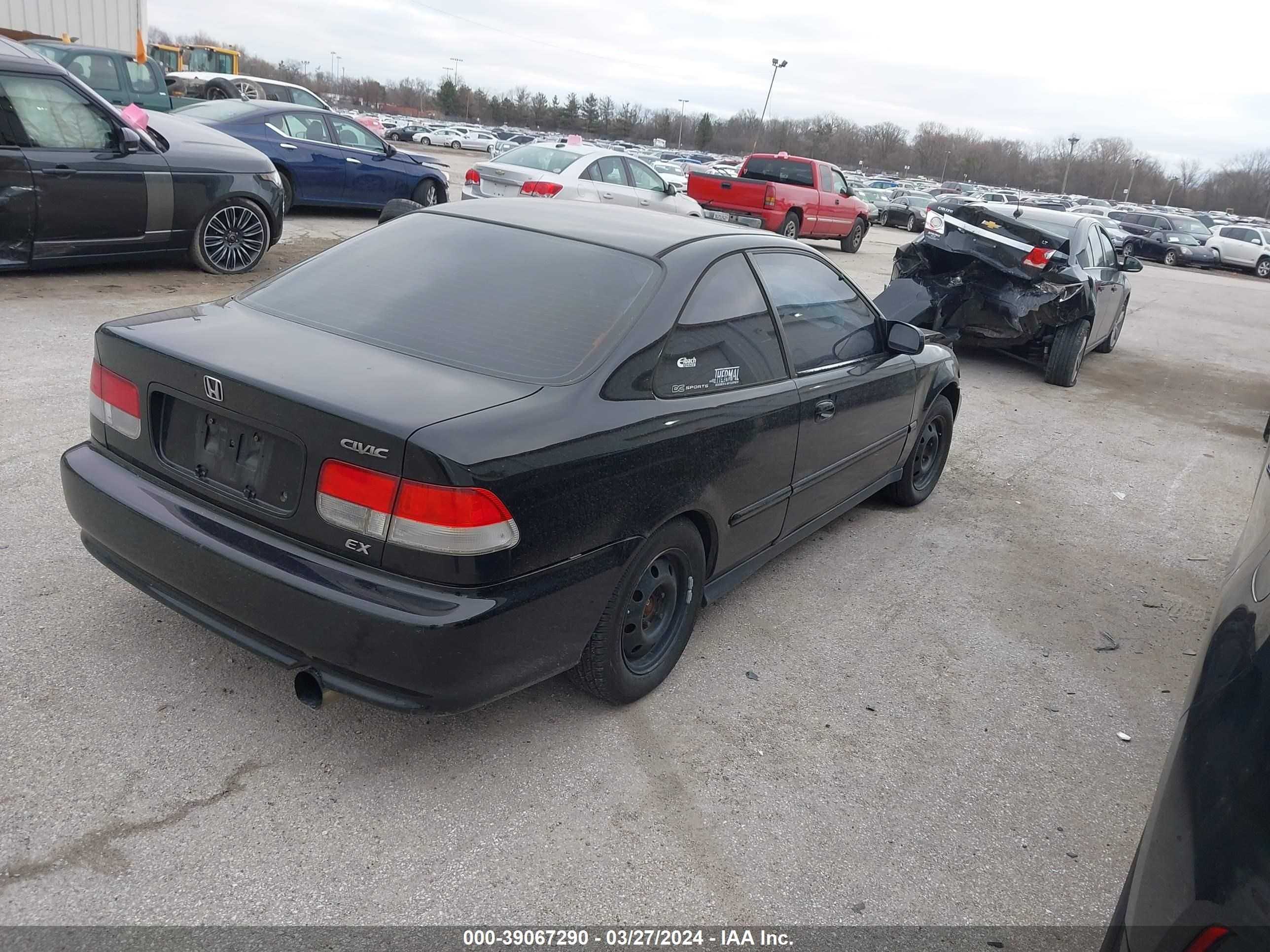 Photo 3 VIN: 1HGEJ8142XL011000 - HONDA CIVIC 