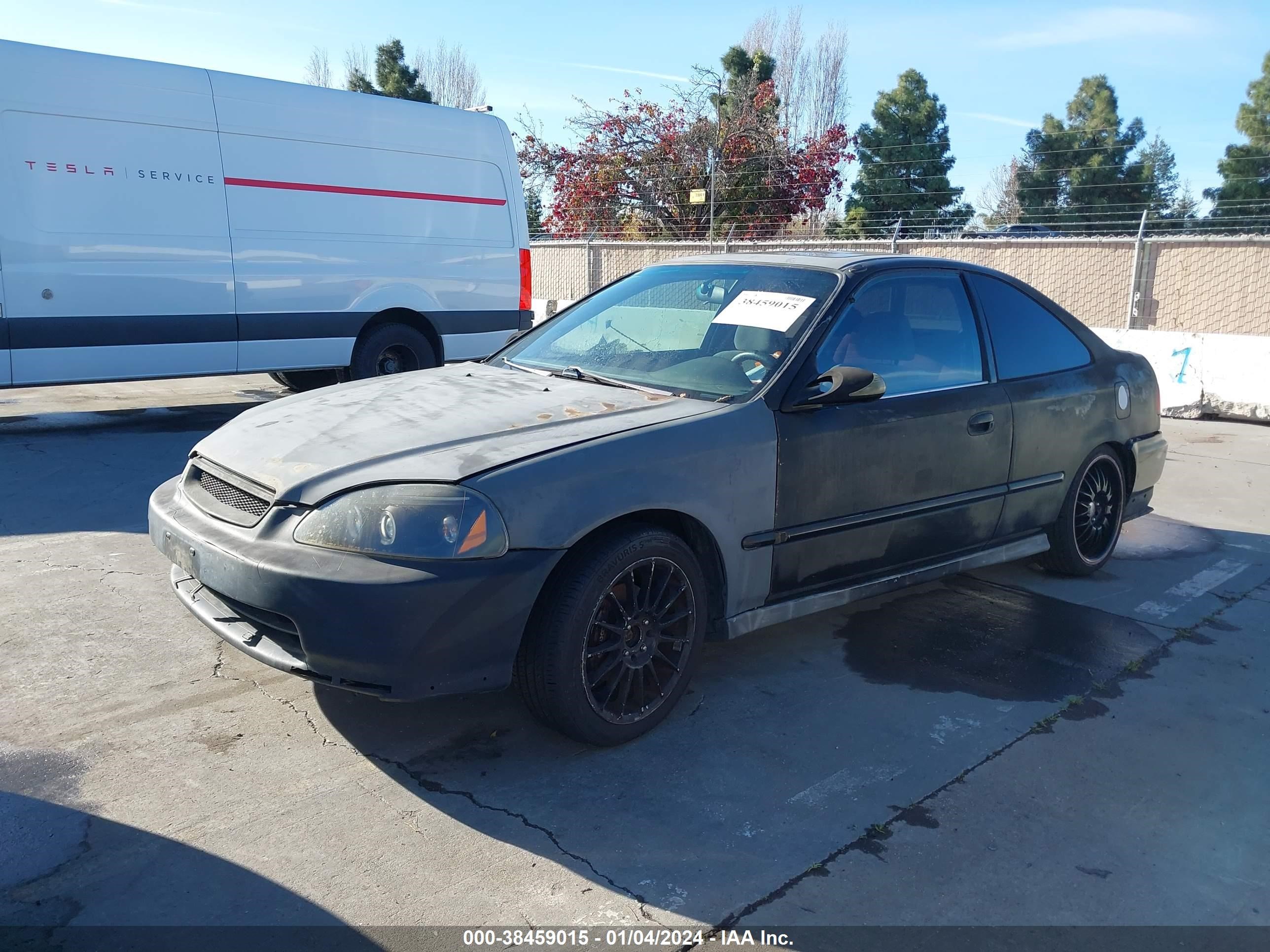 Photo 1 VIN: 1HGEJ8143VL072370 - HONDA CIVIC 