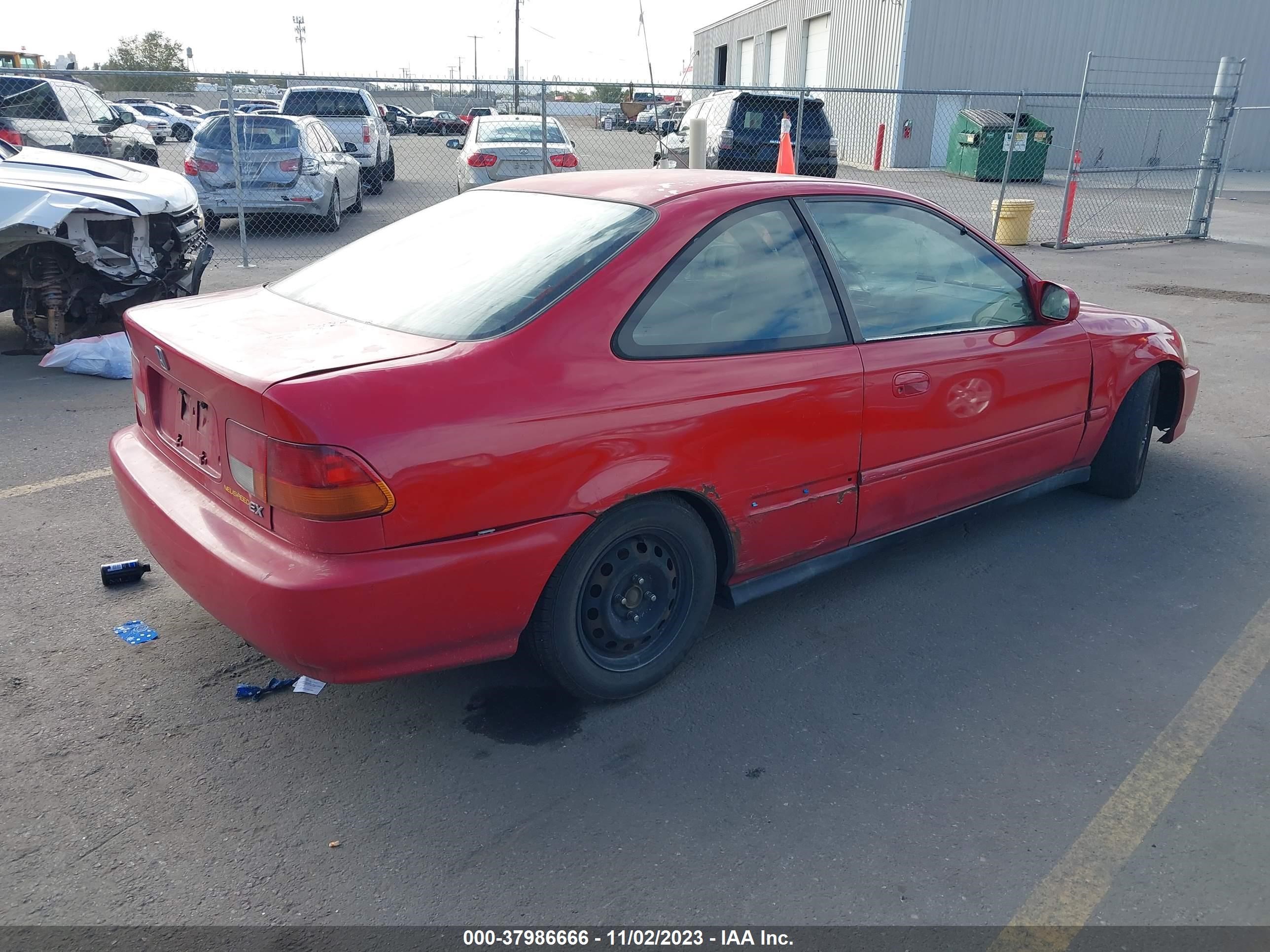 Photo 3 VIN: 1HGEJ8143WL053108 - HONDA CIVIC 