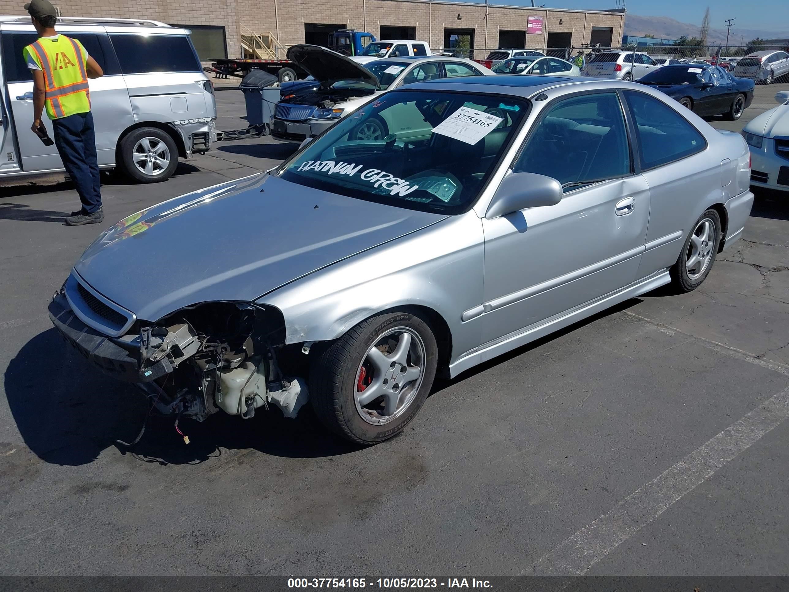 Photo 5 VIN: 1HGEJ8145XL074401 - HONDA CIVIC 