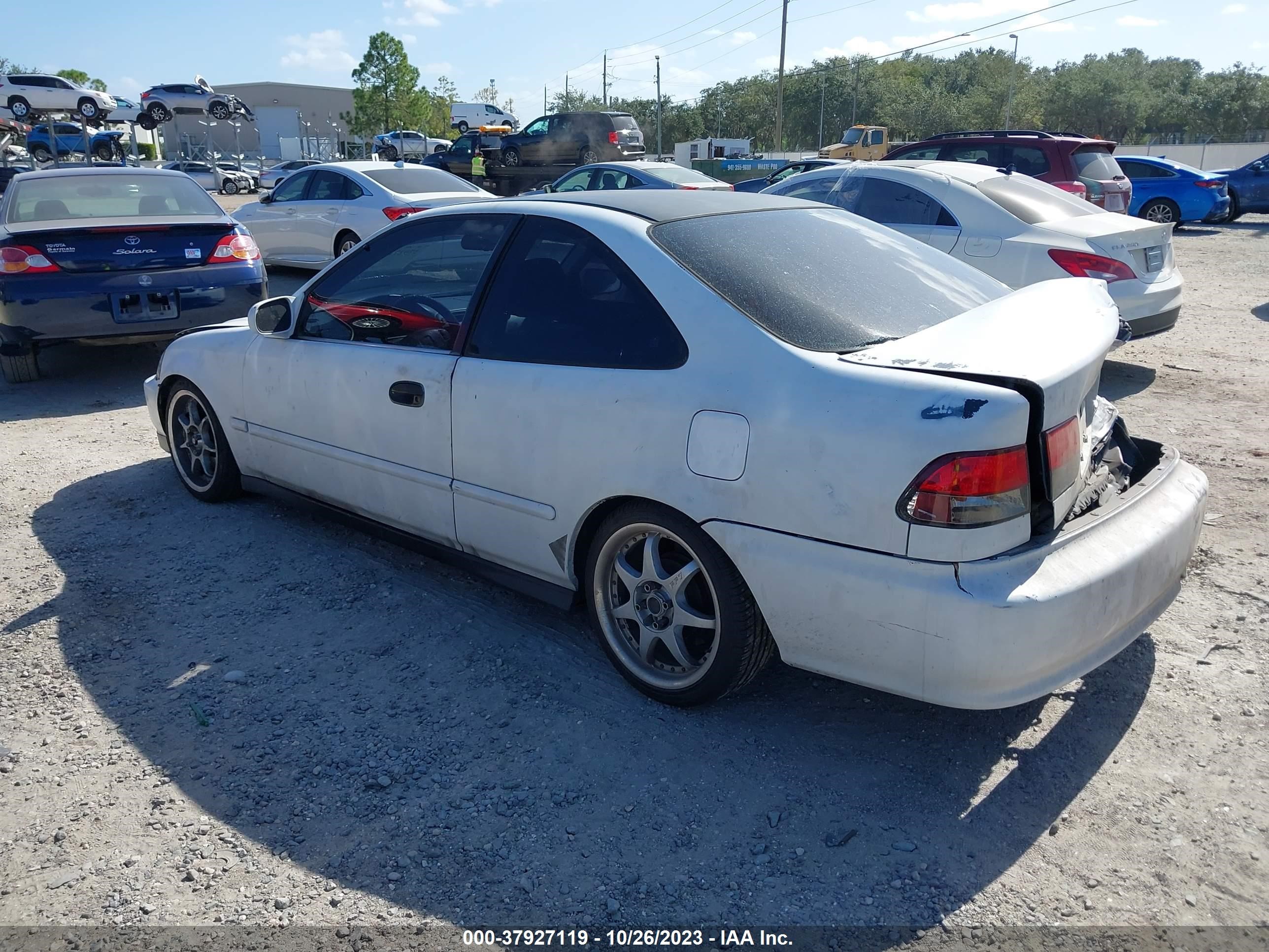 Photo 2 VIN: 1HGEJ8242TL056706 - HONDA CIVIC 