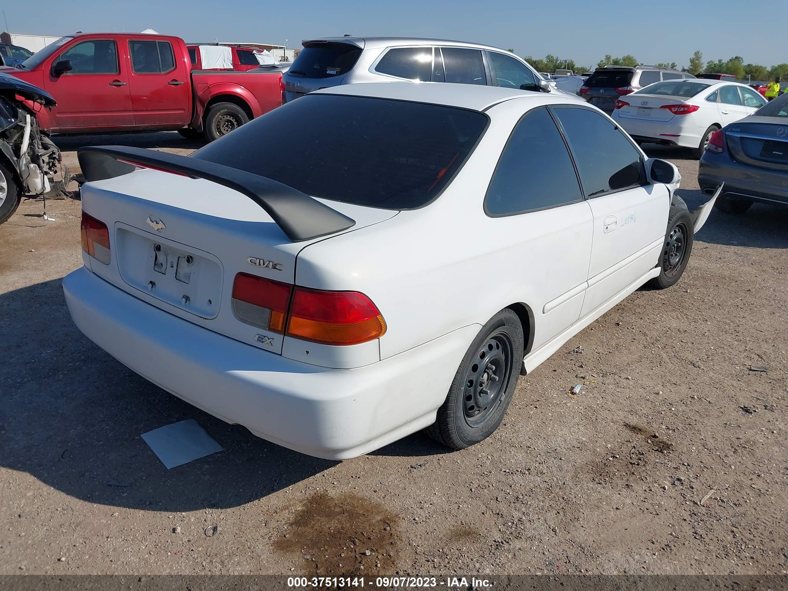 Photo 3 VIN: 1HGEJ8242VL127325 - HONDA CIVIC 