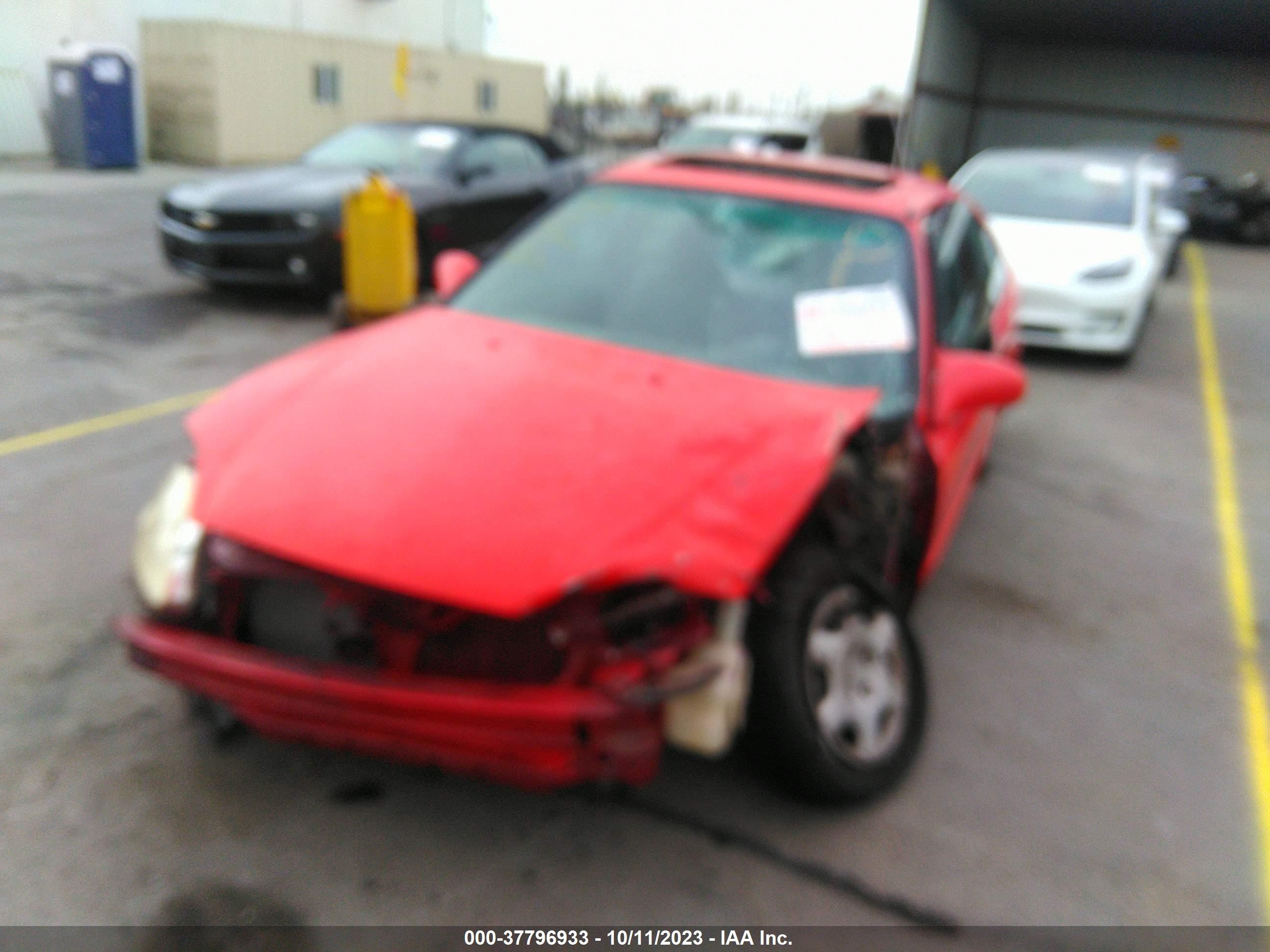 Photo 5 VIN: 1HGEJ8243XL025082 - HONDA CIVIC 