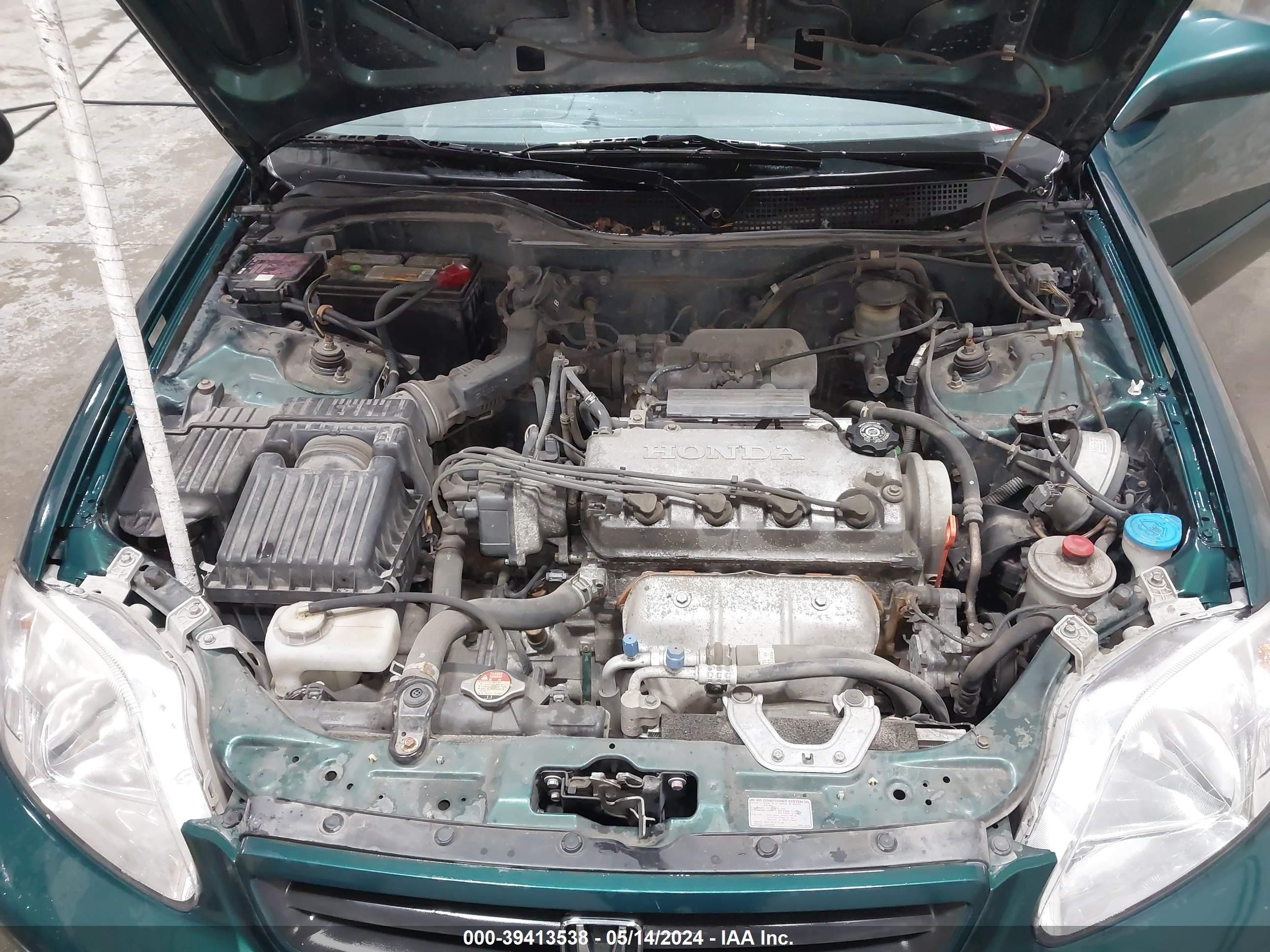 Photo 9 VIN: 1HGEJ8243XL042061 - HONDA CIVIC 