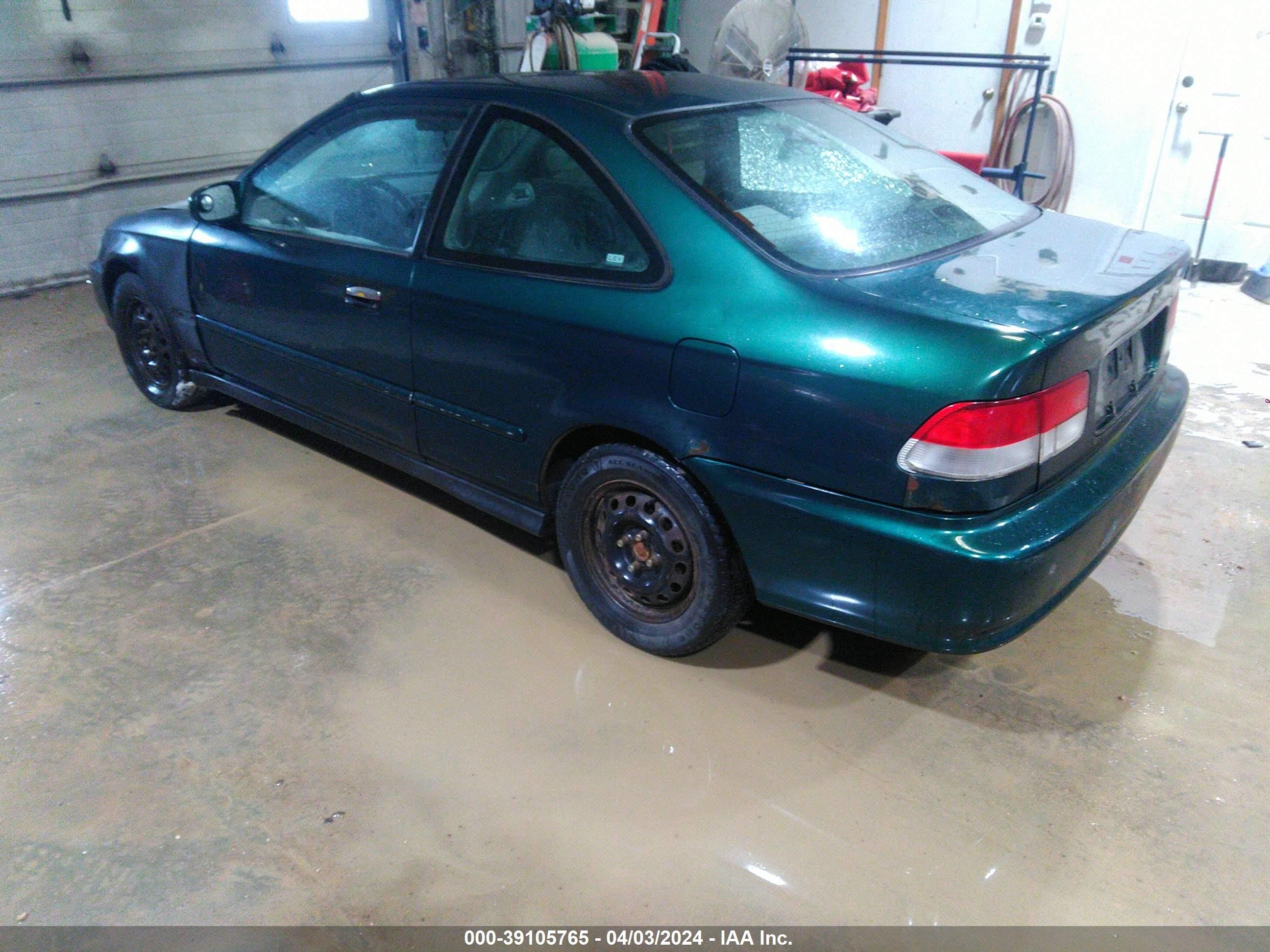 Photo 2 VIN: 1HGEJ8244XL078972 - HONDA CIVIC 