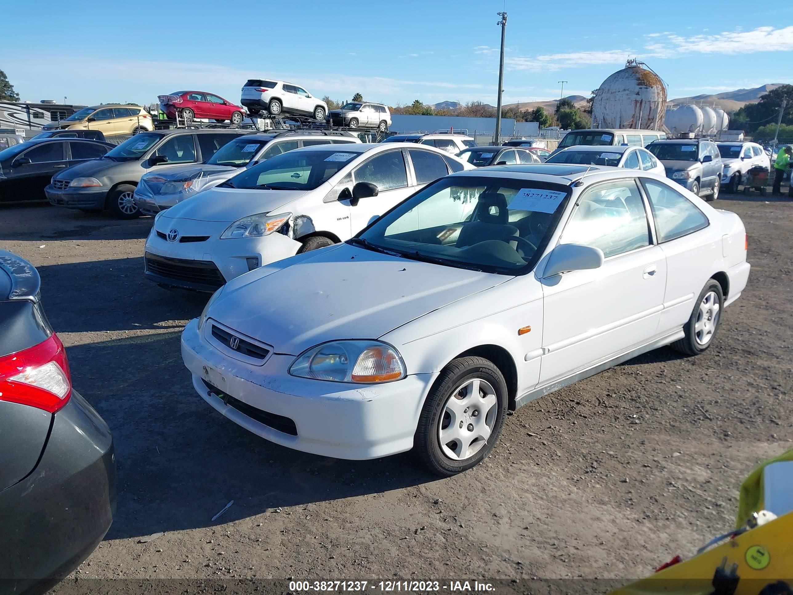 Photo 1 VIN: 1HGEJ8248TL026223 - HONDA CIVIC 