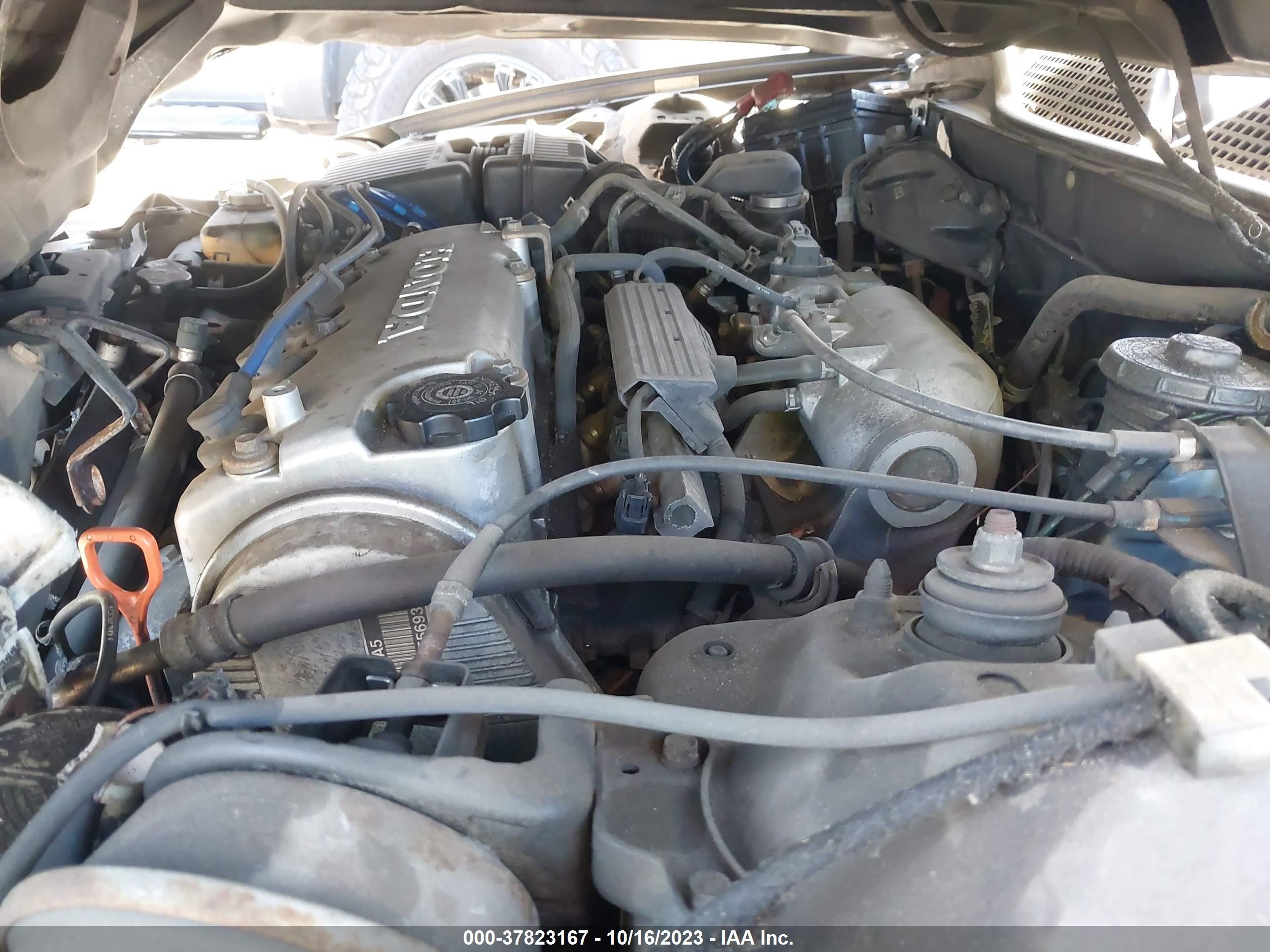 Photo 9 VIN: 1HGEJ8249YL074286 - HONDA CIVIC 