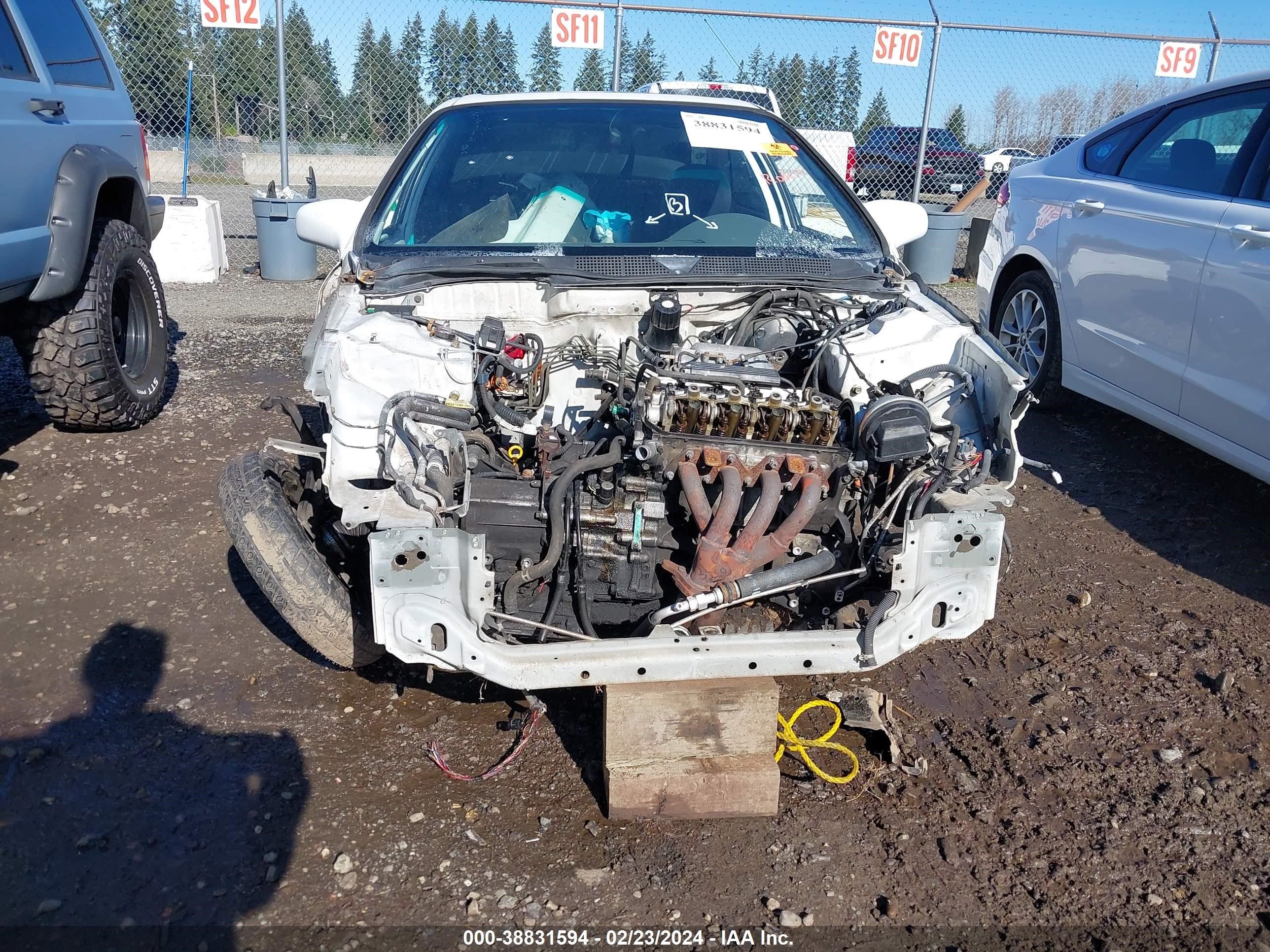 Photo 12 VIN: 1HGEJ8257YL035429 - HONDA CIVIC 