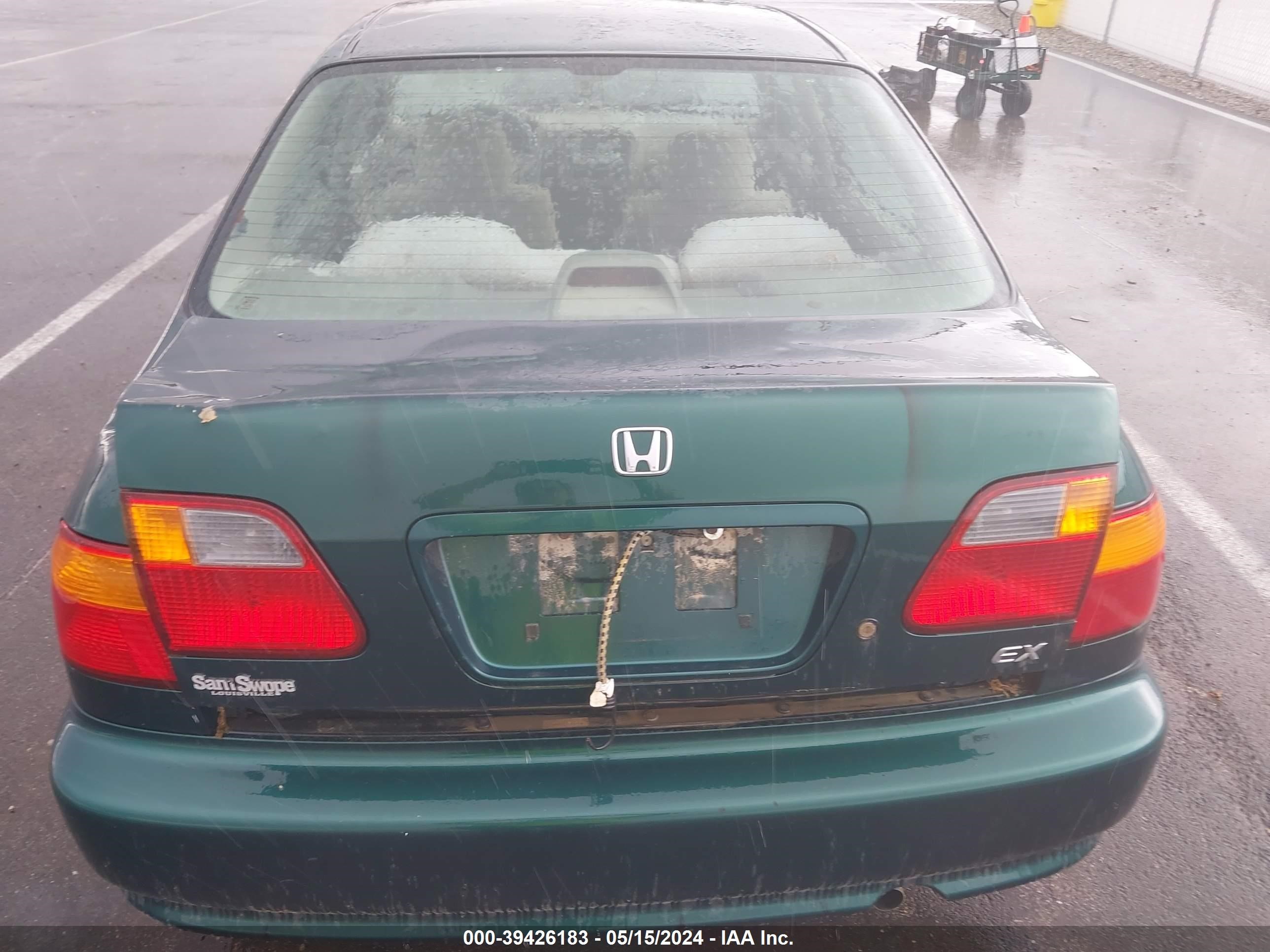 Photo 15 VIN: 1HGEJ8640XL025793 - HONDA CIVIC 