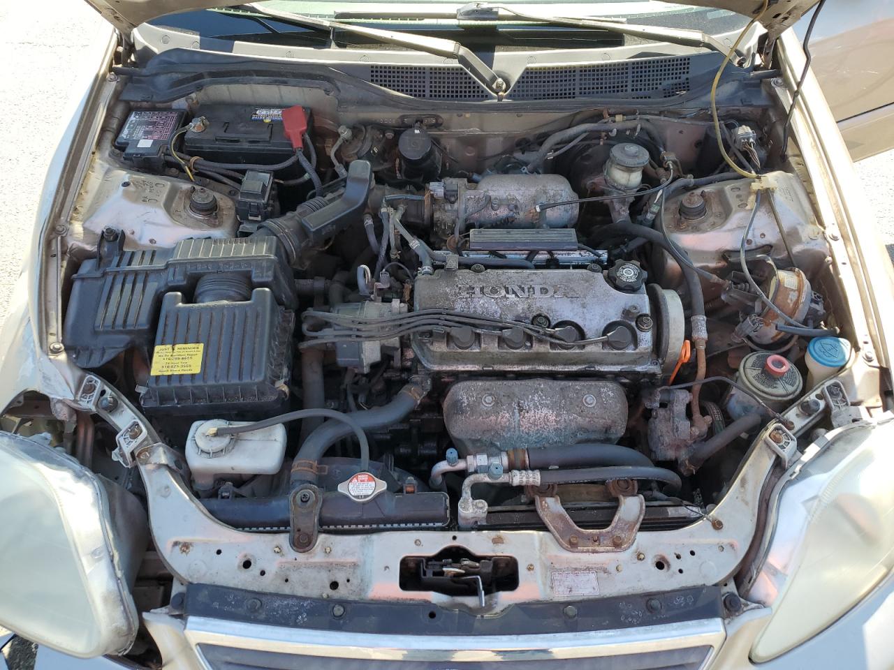 Photo 10 VIN: 1HGEJ8645YL033132 - HONDA CIVIC 