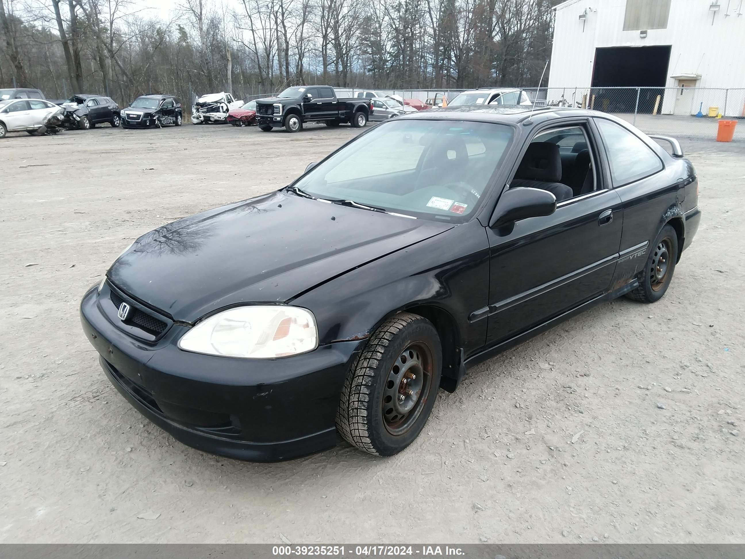 Photo 1 VIN: 1HGEM1158YL105178 - HONDA CIVIC 