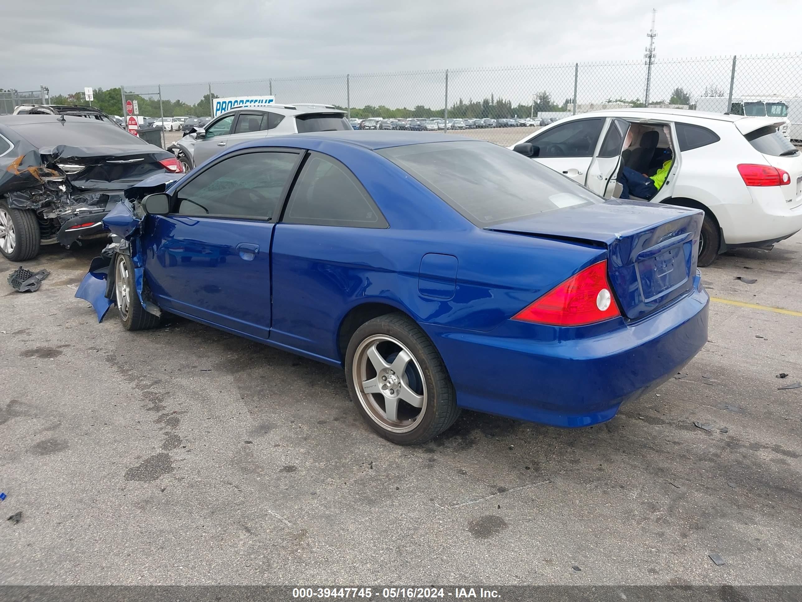 Photo 2 VIN: 1HGEM22104L063598 - HONDA CIVIC 