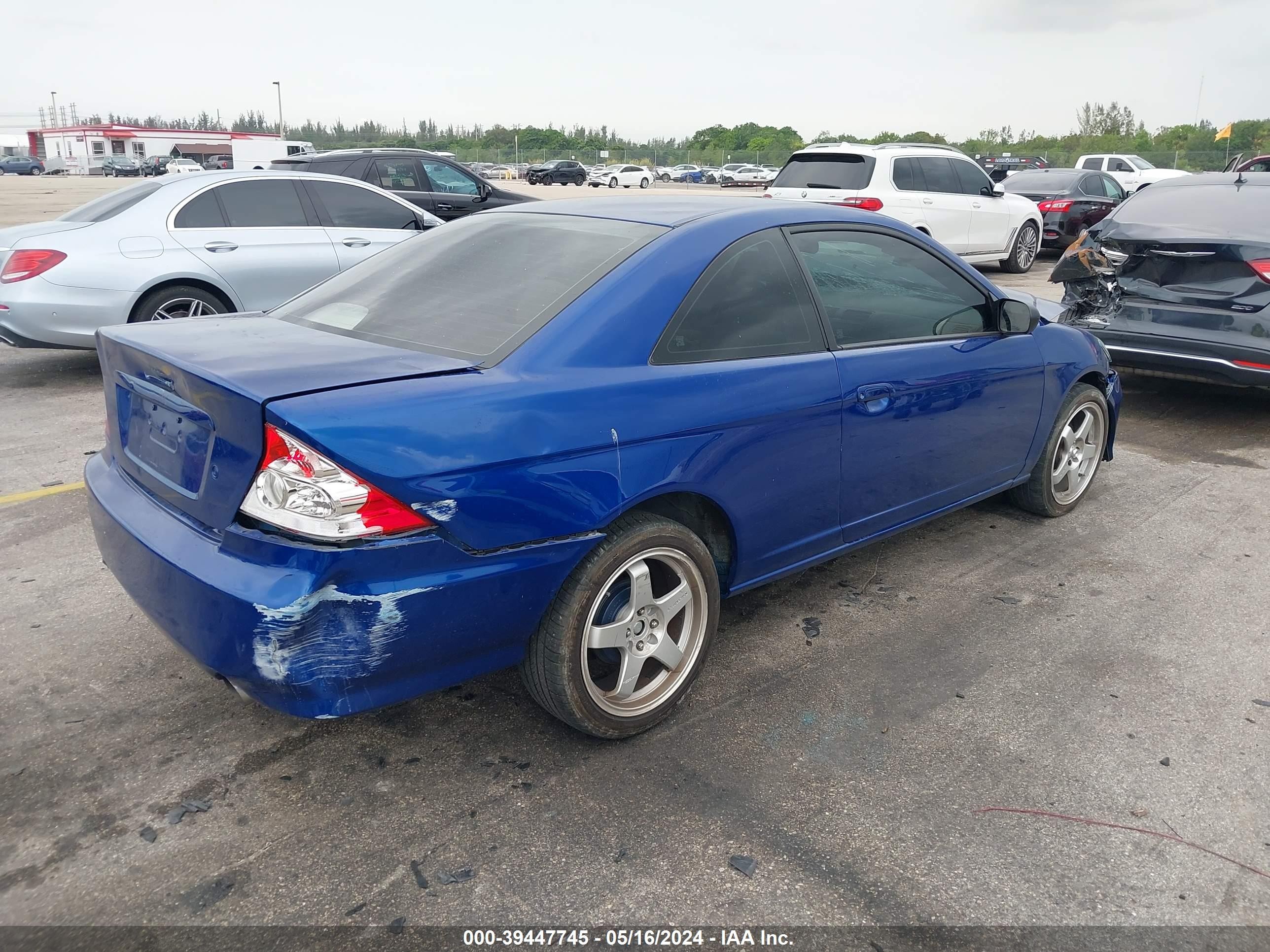 Photo 3 VIN: 1HGEM22104L063598 - HONDA CIVIC 