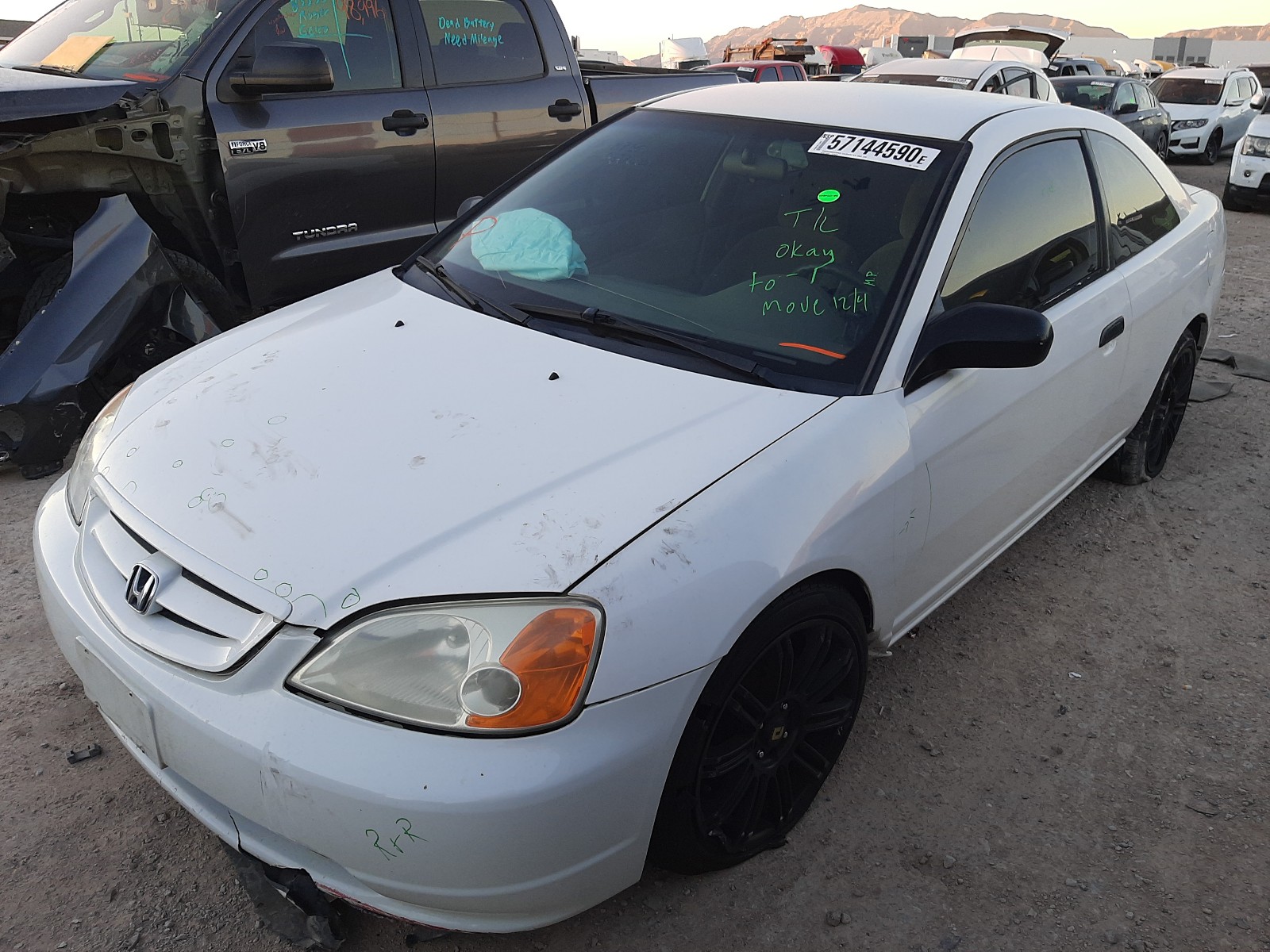 Photo 1 VIN: 1HGEM22511L112340 - HONDA CIVIC LX 