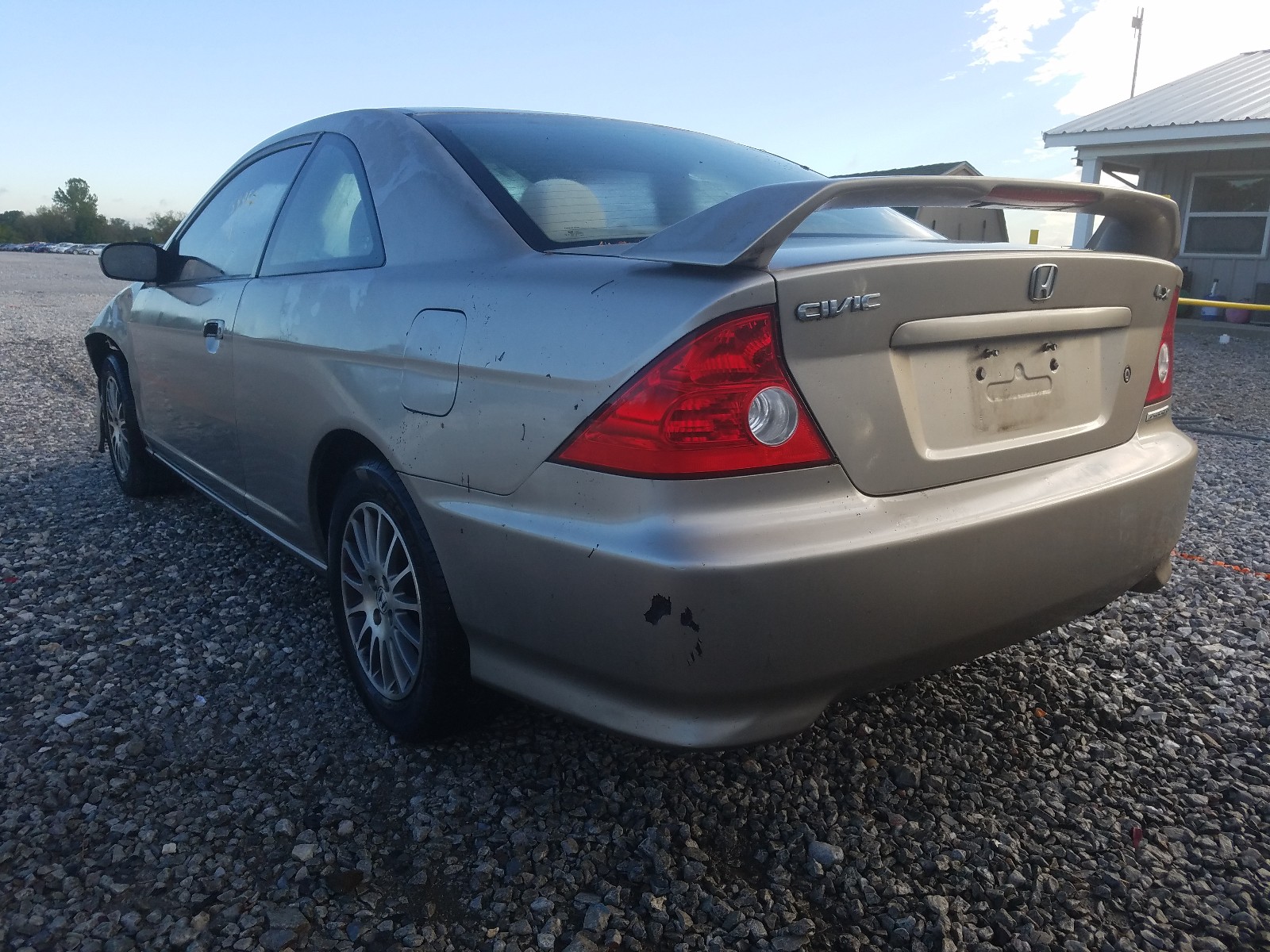 Photo 2 VIN: 1HGEM22545L074270 - HONDA CIVIC LX 