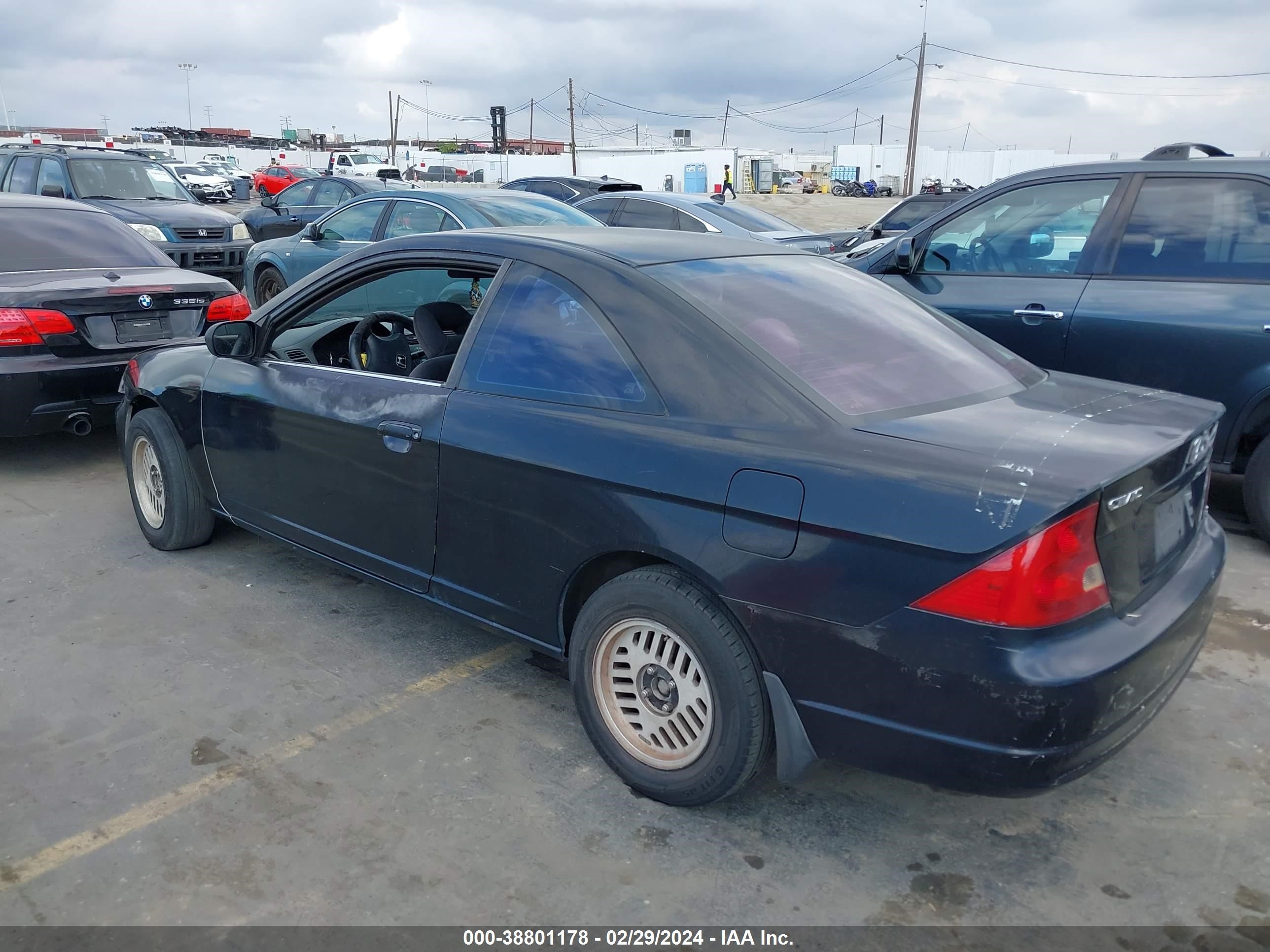 Photo 2 VIN: 1HGEM225X3L002826 - HONDA CIVIC 