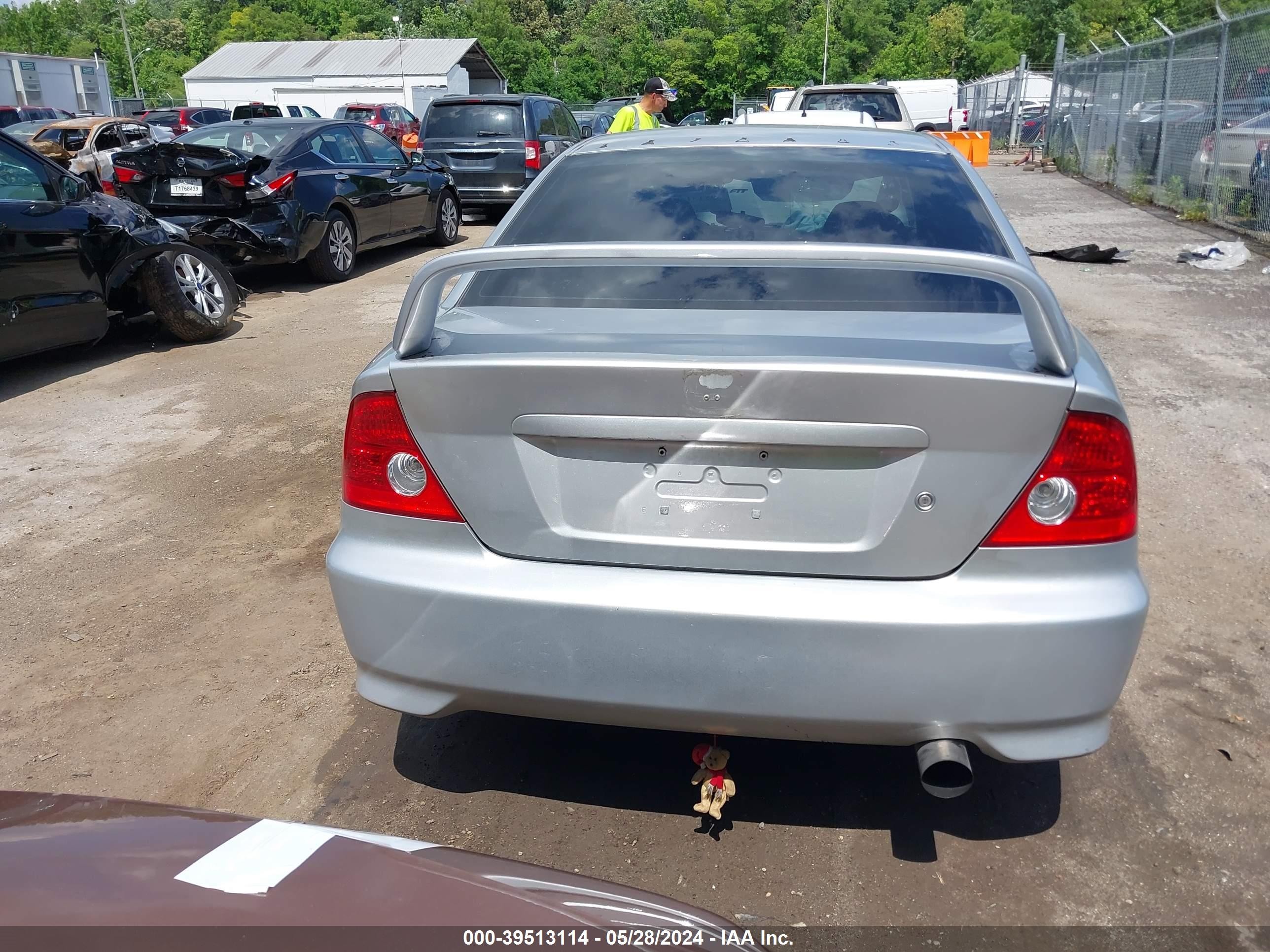 Photo 15 VIN: 1HGEM22934L015390 - HONDA CIVIC 