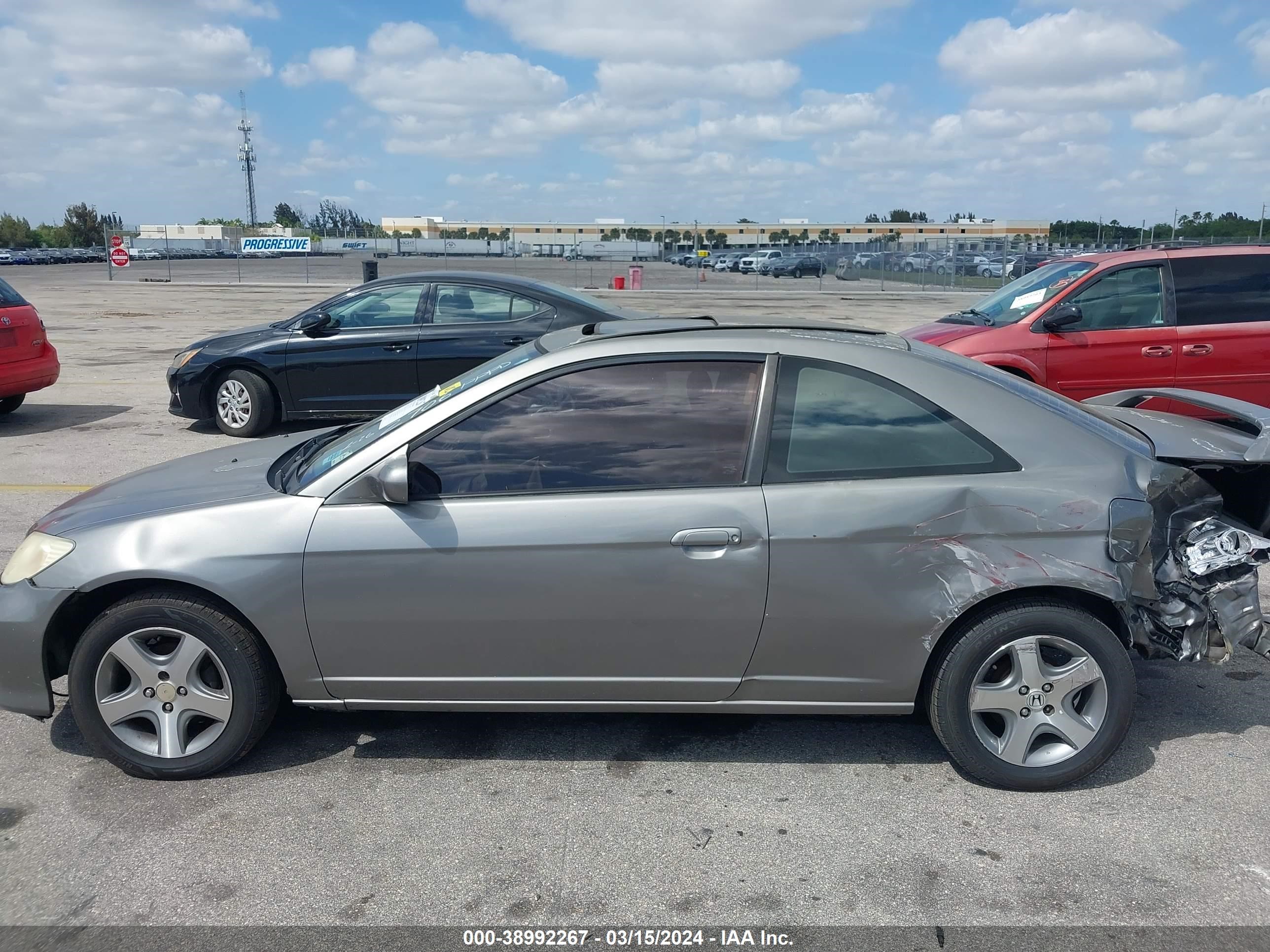 Photo 13 VIN: 1HGEM22954L002706 - HONDA CIVIC 