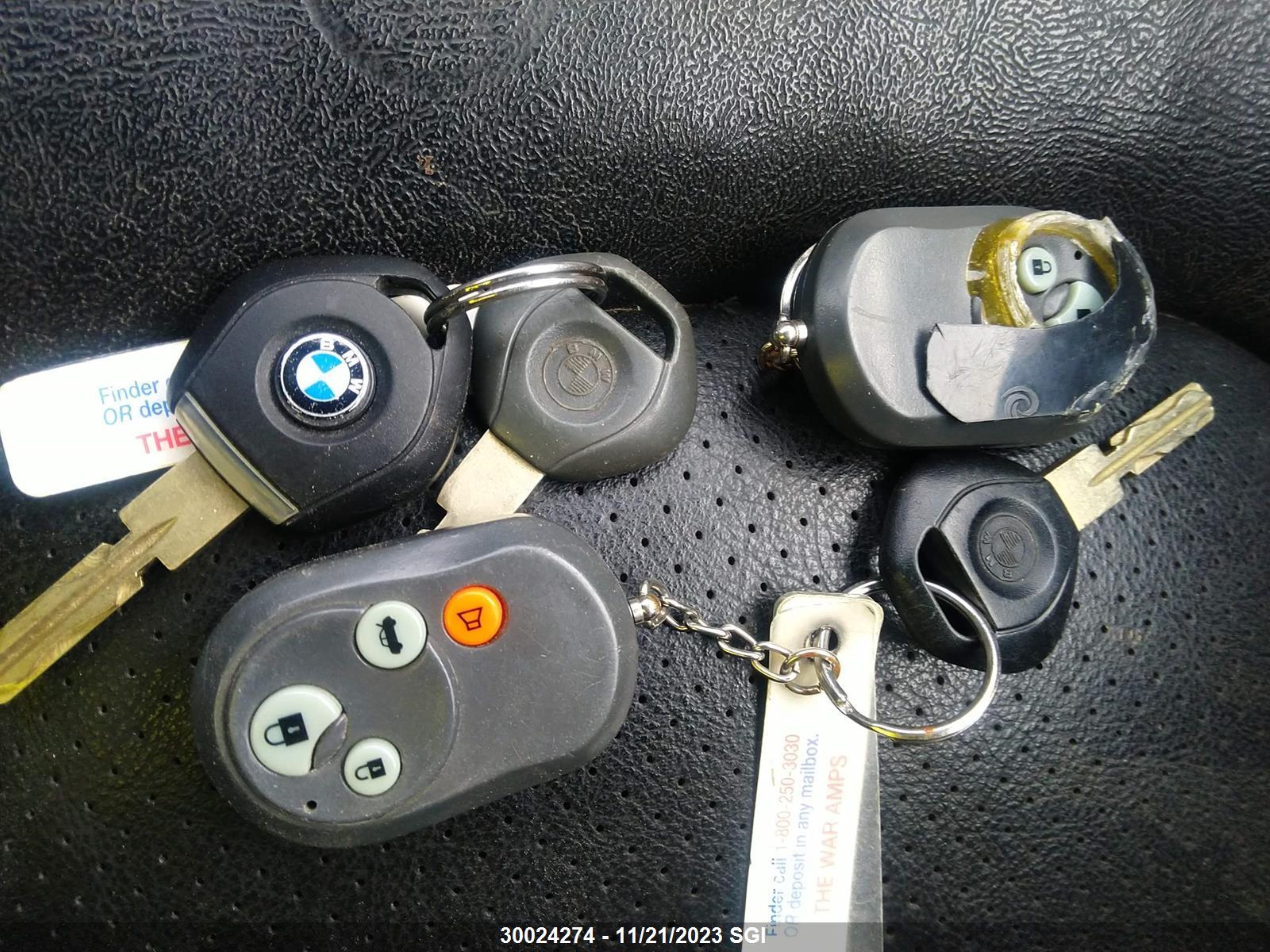 Photo 10 VIN: 1HGEM22993L029857 - BMW Z3 