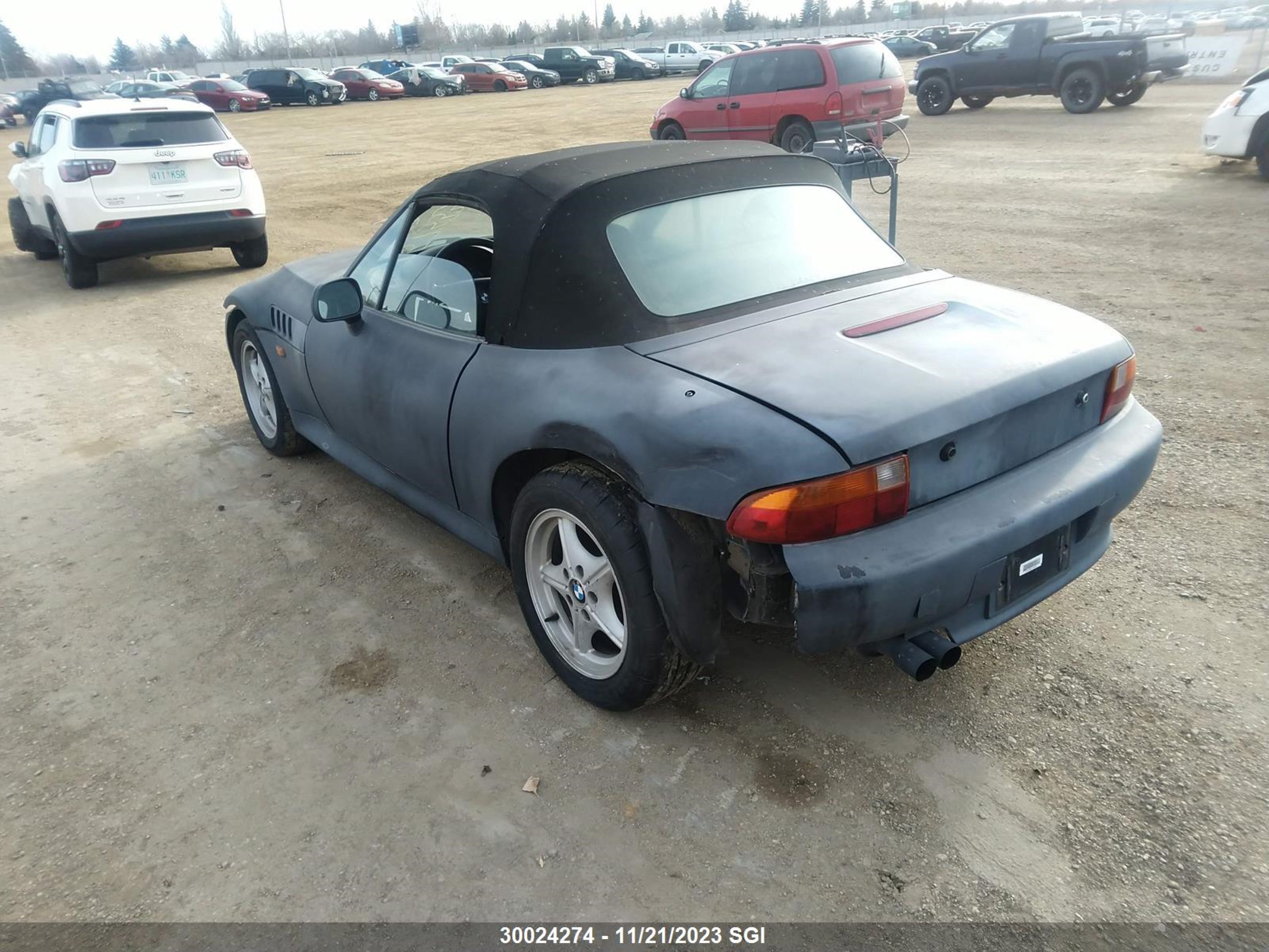 Photo 2 VIN: 1HGEM22993L029857 - BMW Z3 