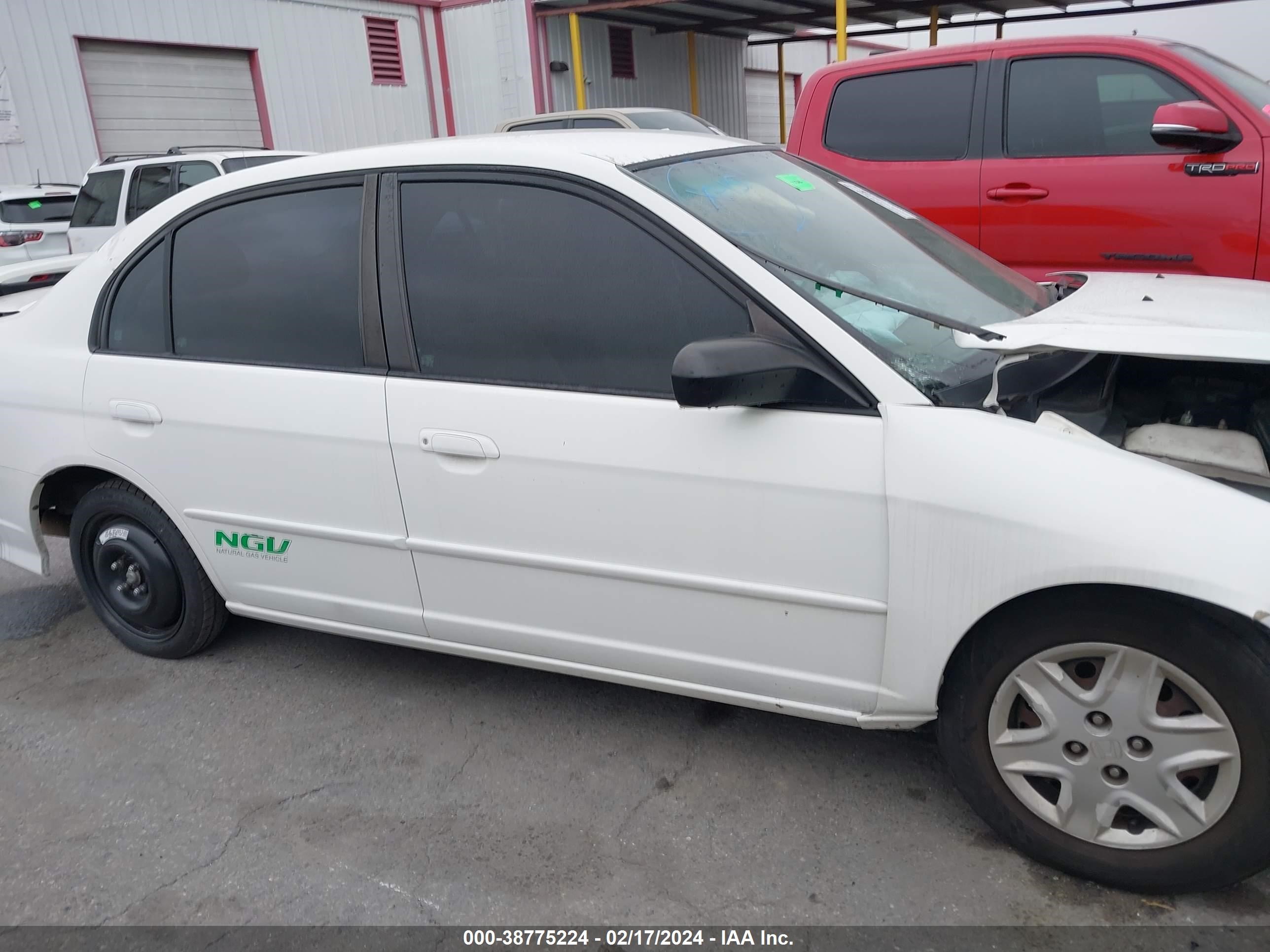 Photo 12 VIN: 1HGEN26504L000592 - HONDA CIVIC 