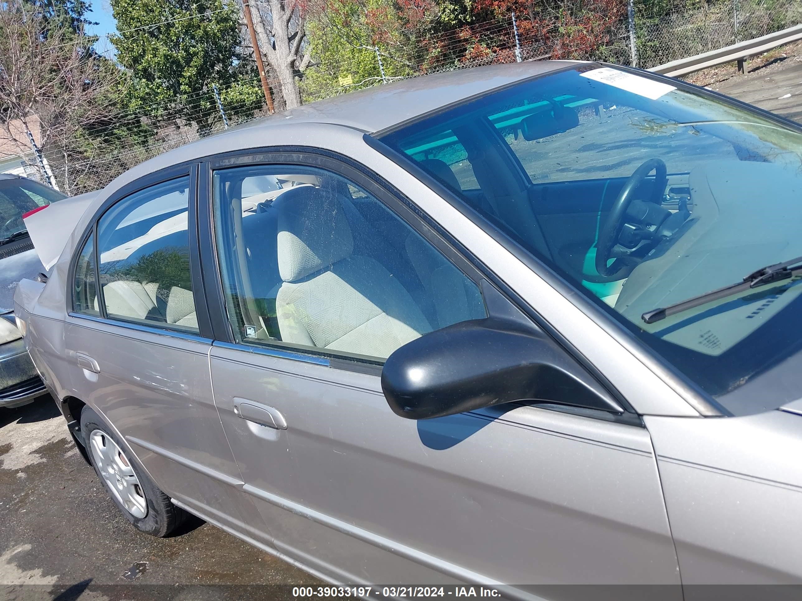 Photo 11 VIN: 1HGES16542L030274 - HONDA CIVIC 