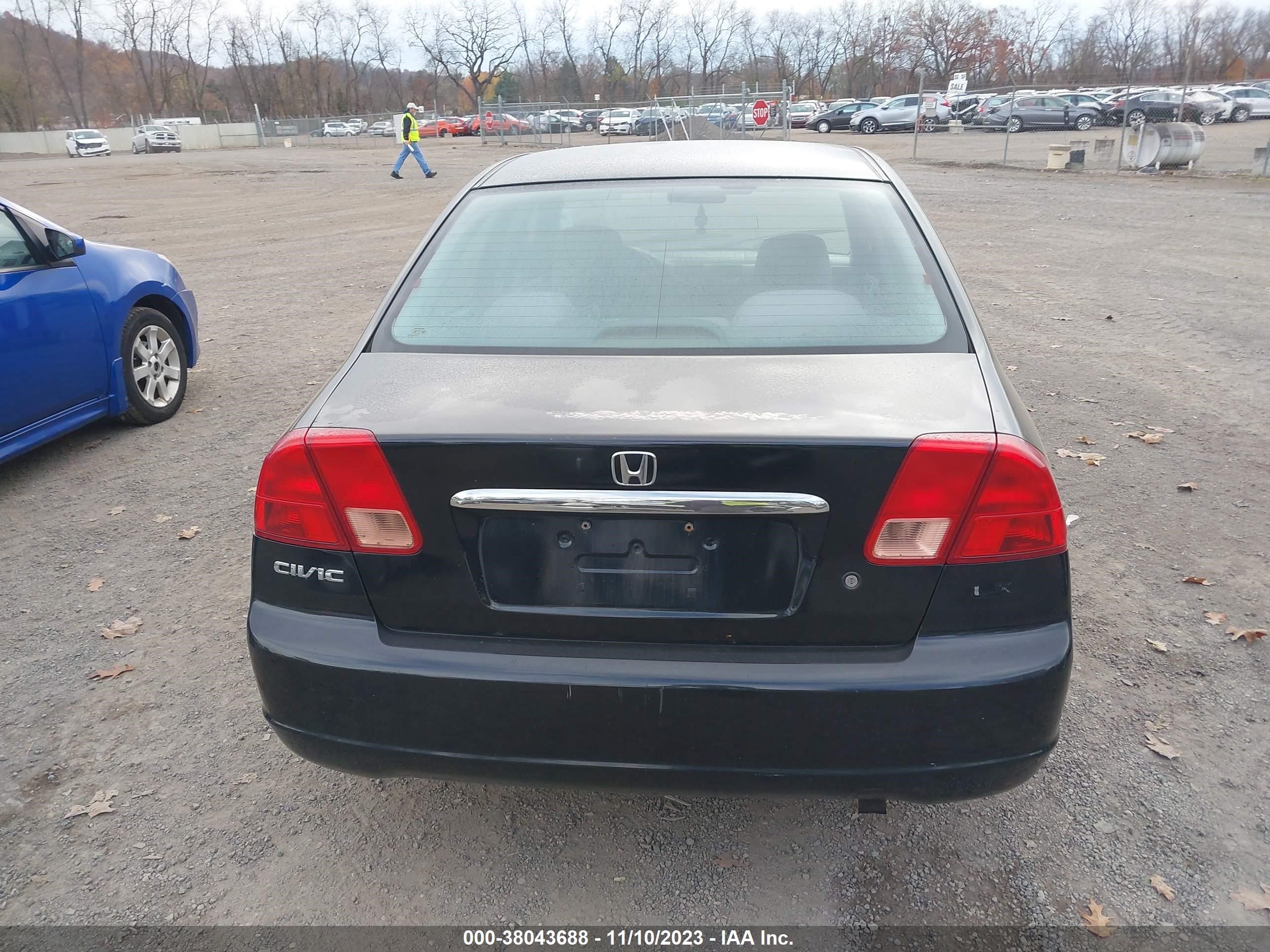 Photo 15 VIN: 1HGES165X2L057351 - HONDA CIVIC 