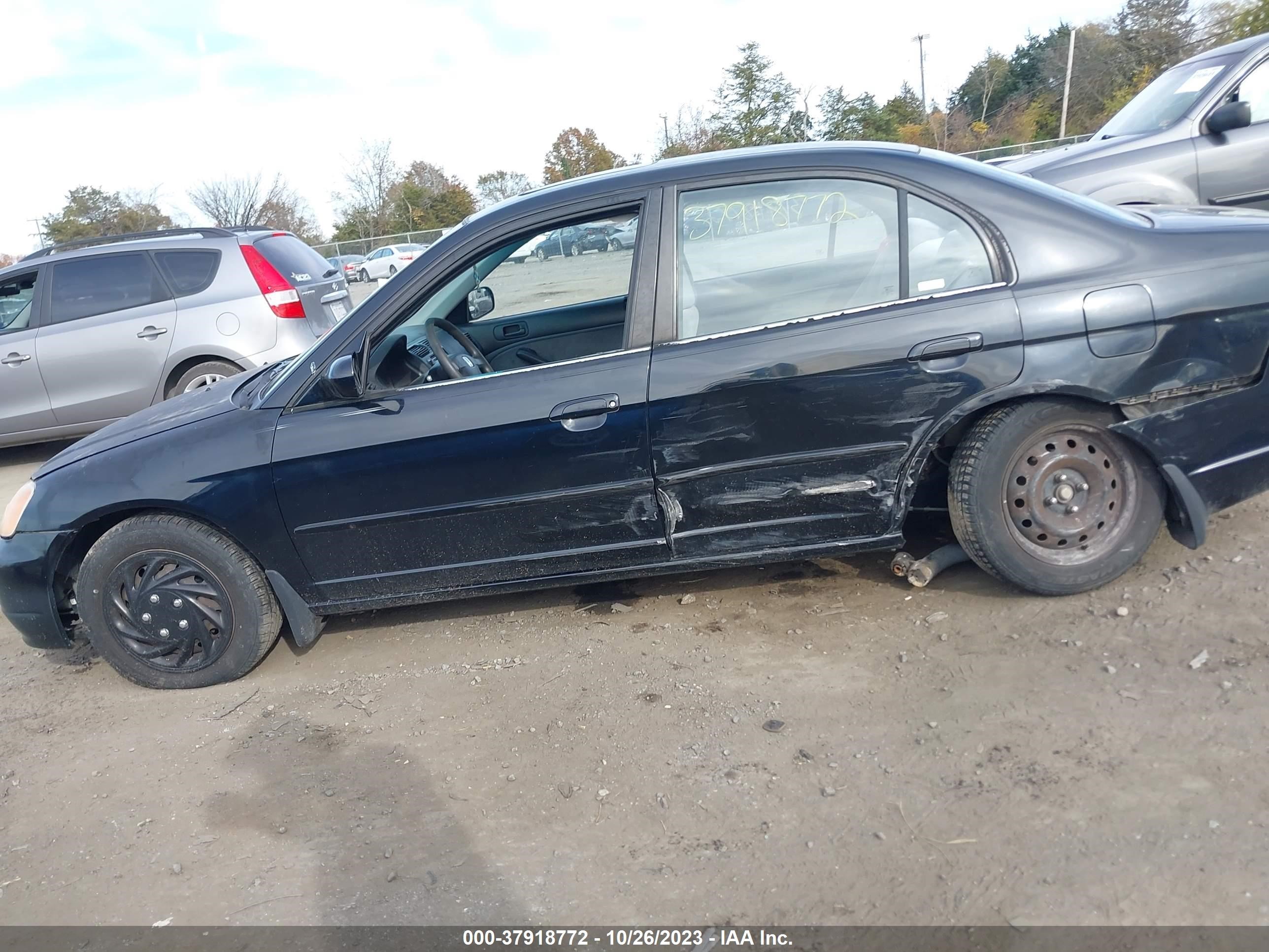 Photo 13 VIN: 1HGES26771L025981 - HONDA CIVIC 