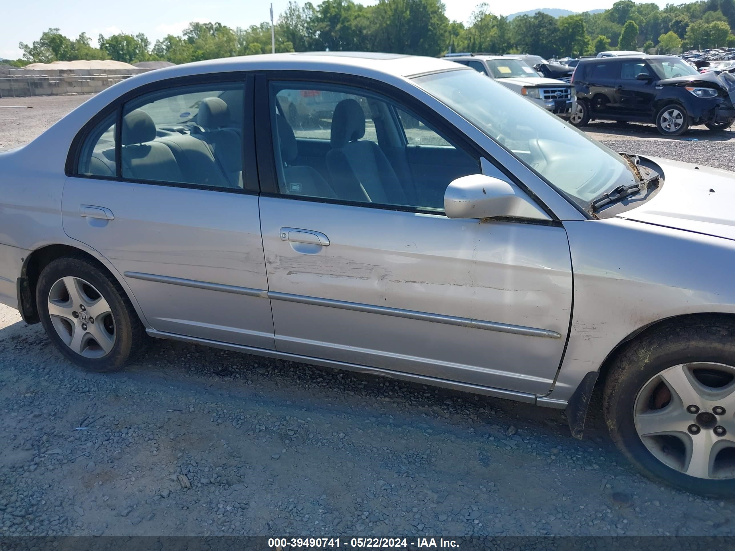 Photo 5 VIN: 1HGES26775L007776 - HONDA CIVIC 