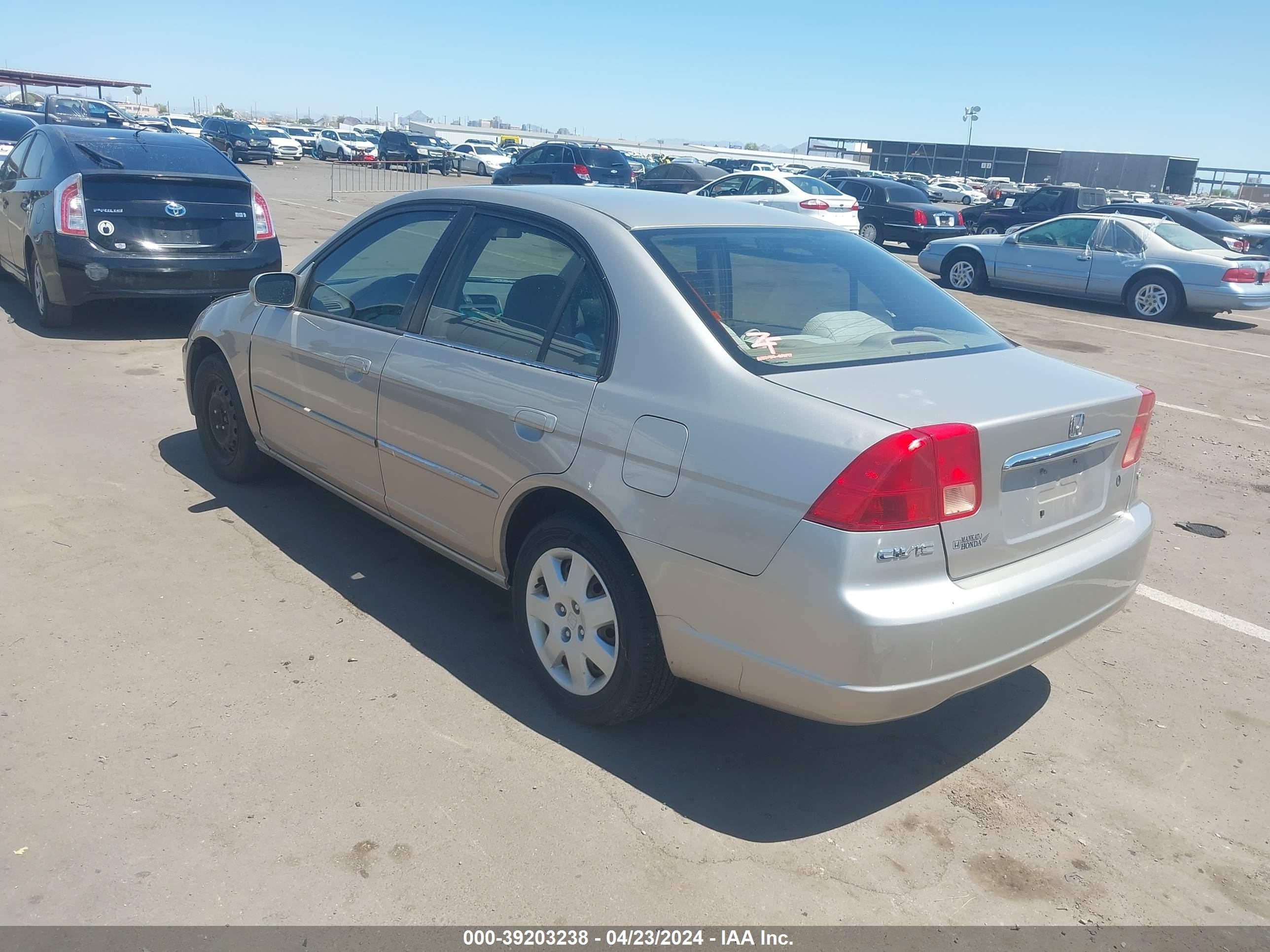 Photo 2 VIN: 1HGES26822L062611 - HONDA CIVIC 