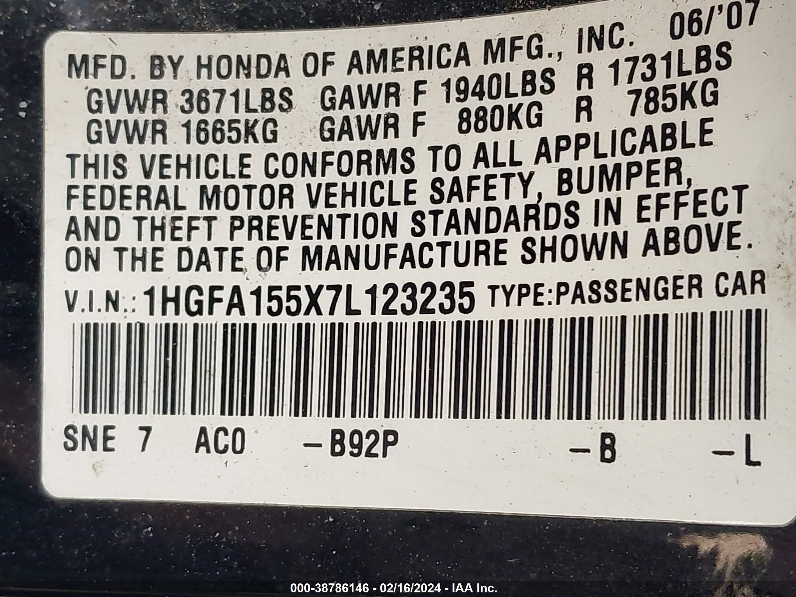 Photo 8 VIN: 1HGFA155X7L123235 - HONDA CIVIC 