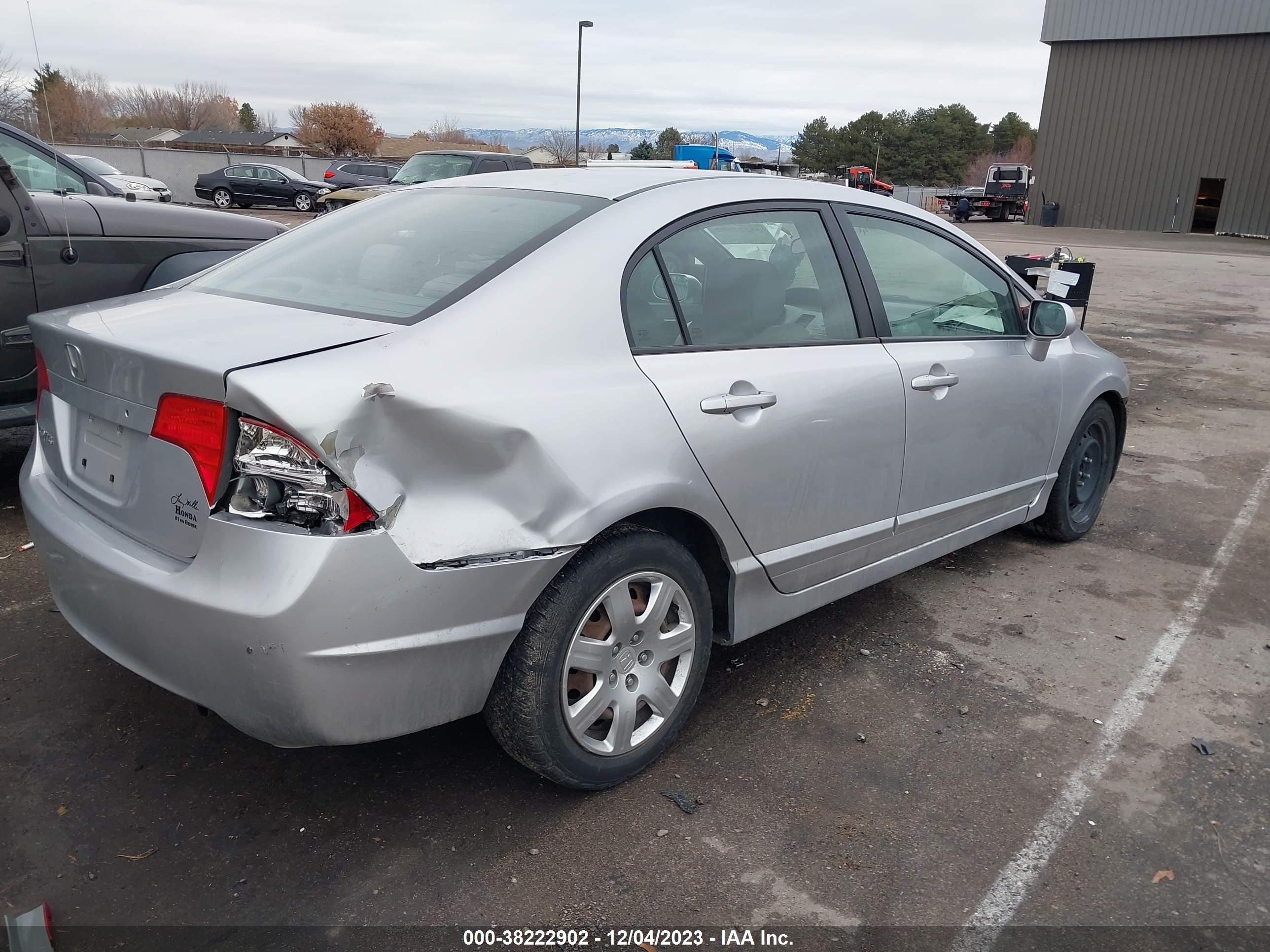 Photo 3 VIN: 1HGFA16516L031928 - HONDA CIVIC 