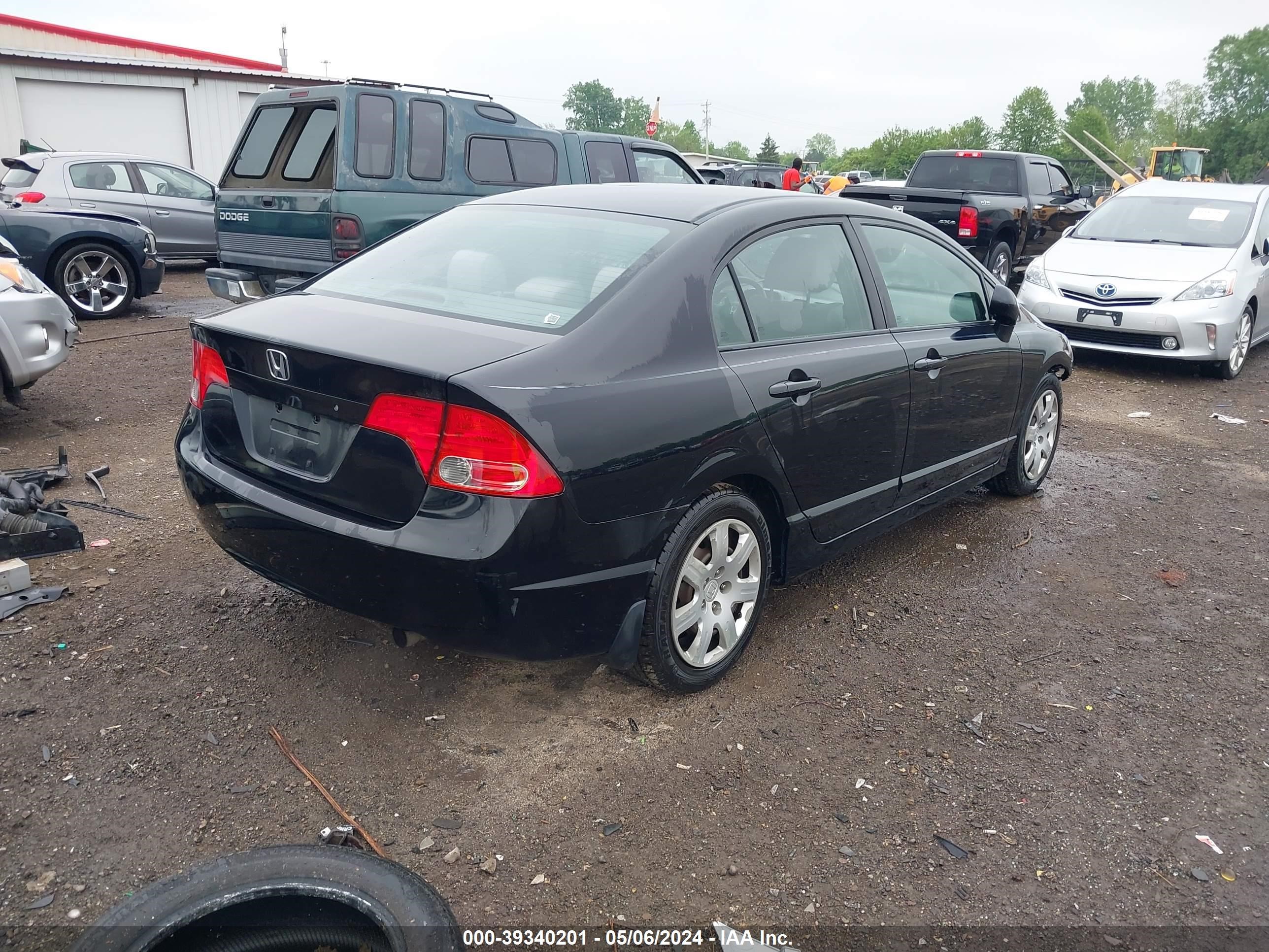 Photo 3 VIN: 1HGFA16517L077602 - HONDA CIVIC 