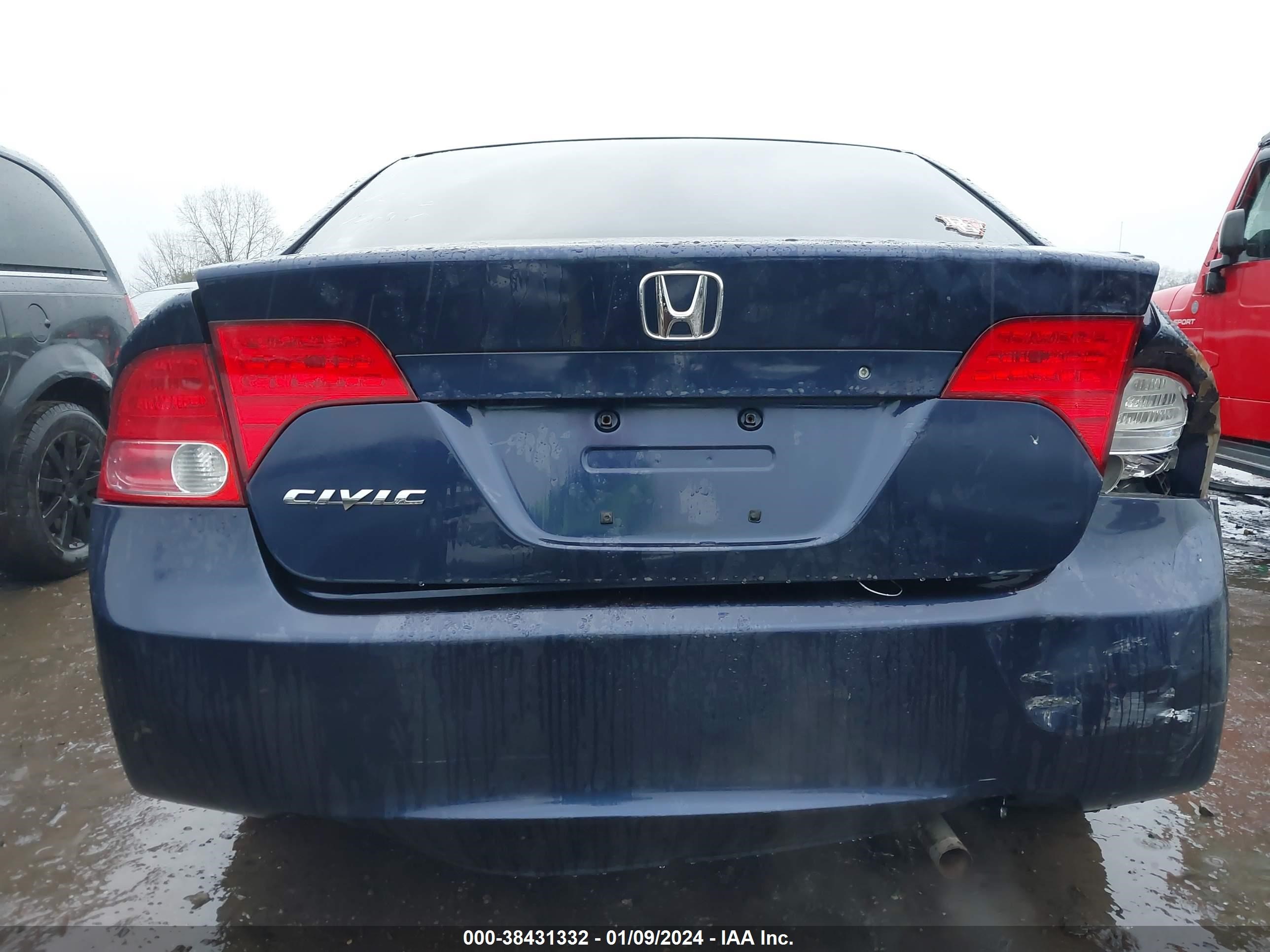 Photo 11 VIN: 1HGFA16527L055785 - HONDA CIVIC 