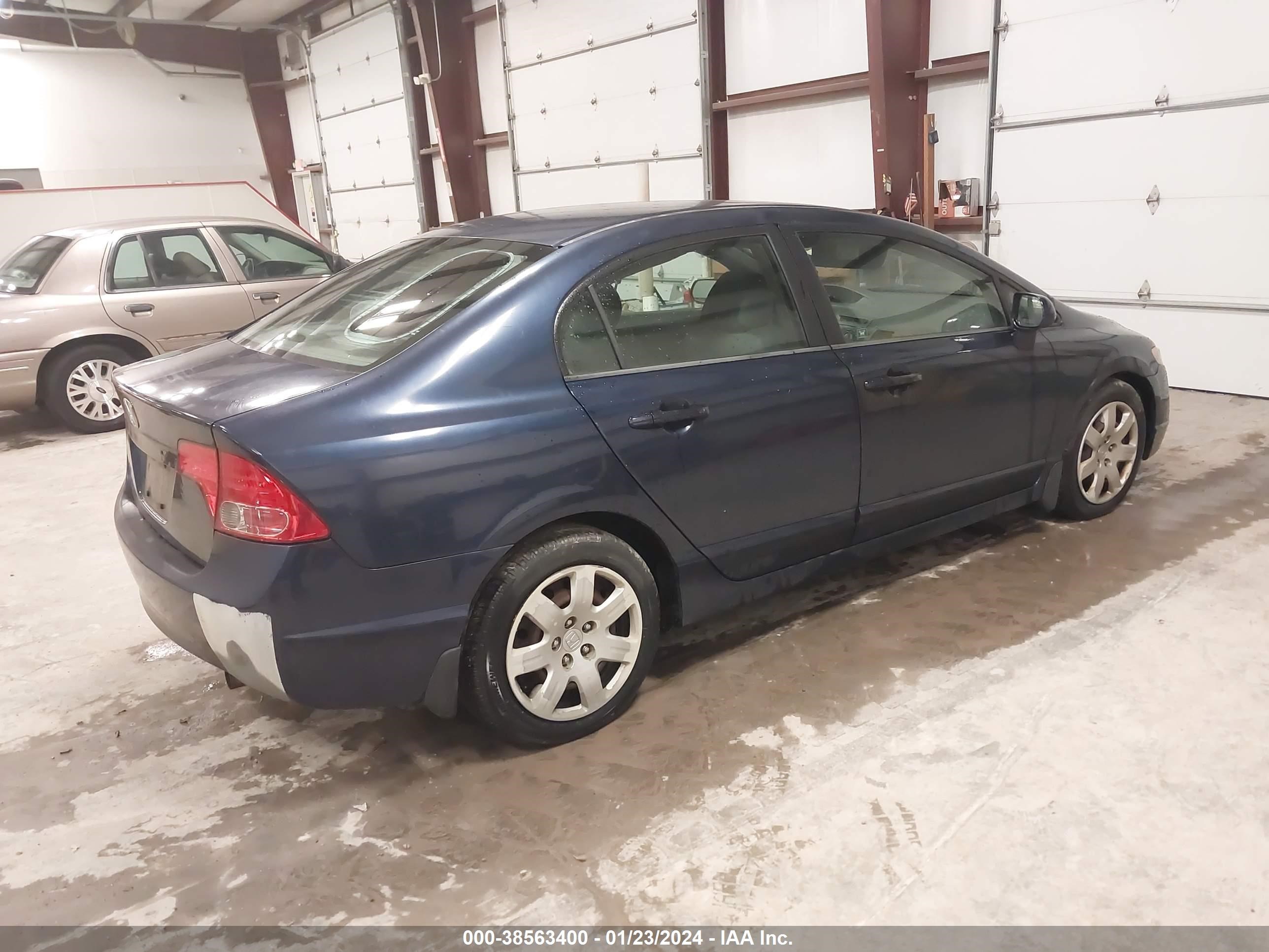 Photo 3 VIN: 1HGFA16527L133157 - HONDA CIVIC 