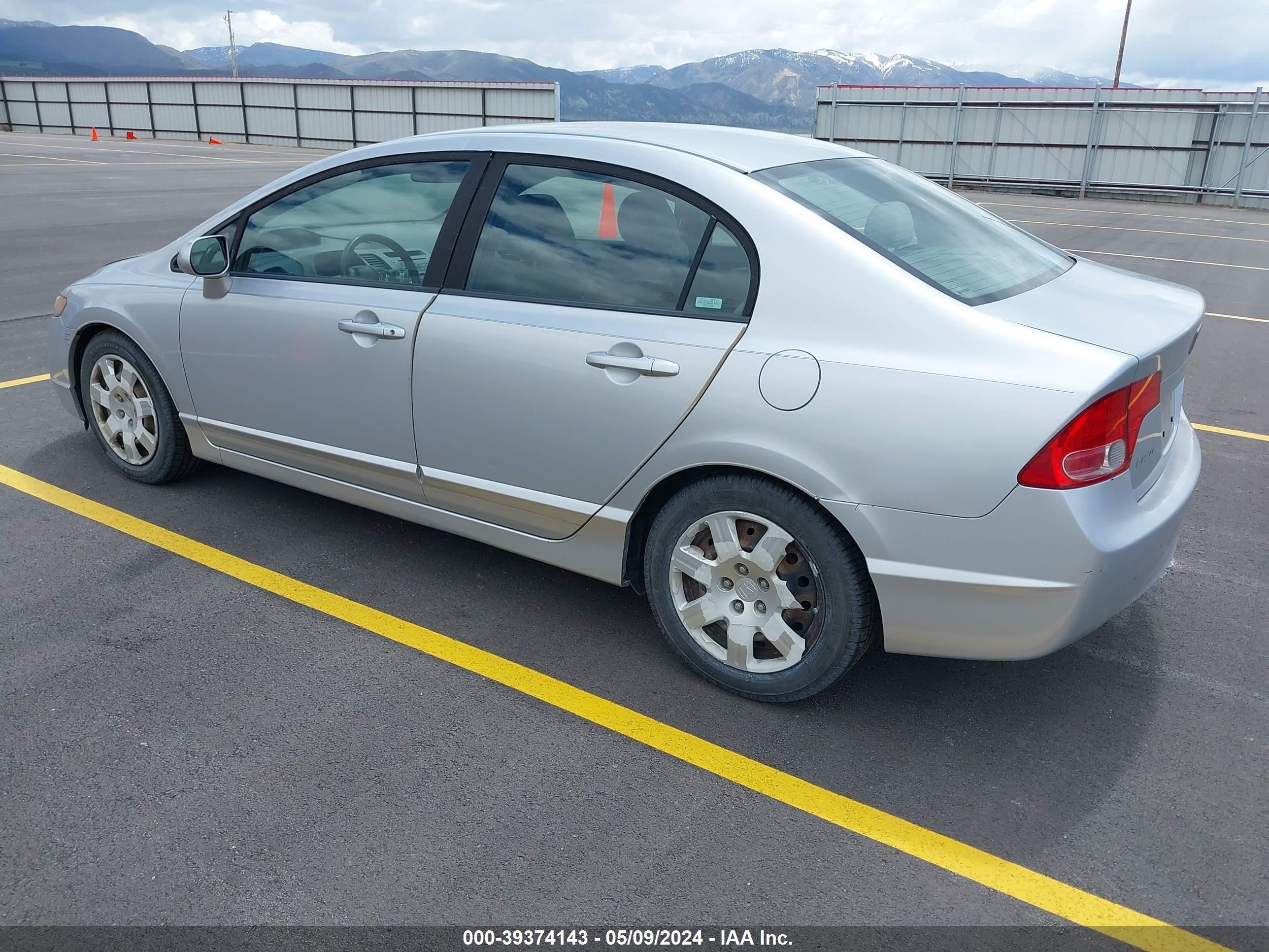 Photo 2 VIN: 1HGFA16528L053438 - HONDA CIVIC 