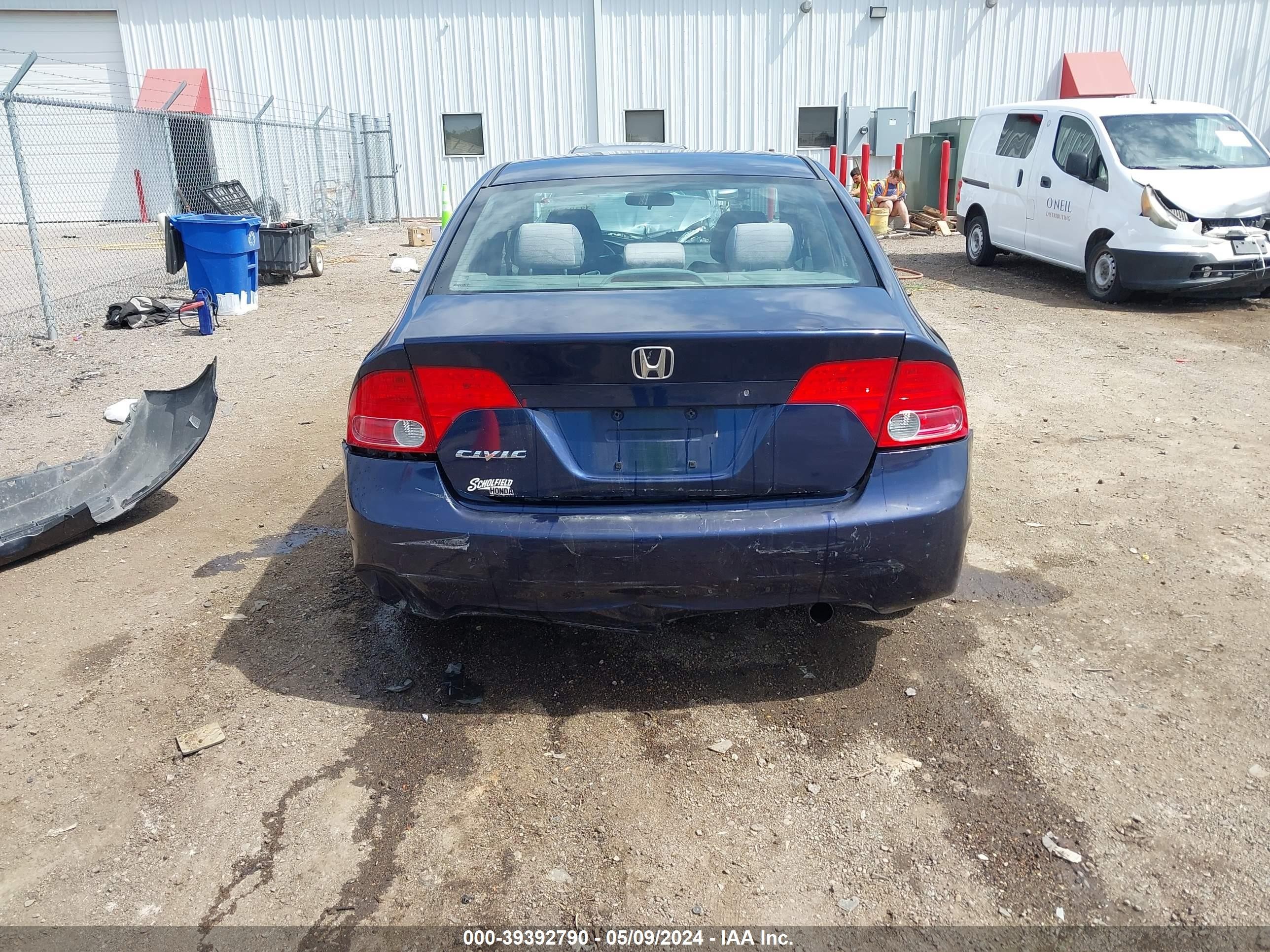 Photo 16 VIN: 1HGFA16568L041437 - HONDA CIVIC 