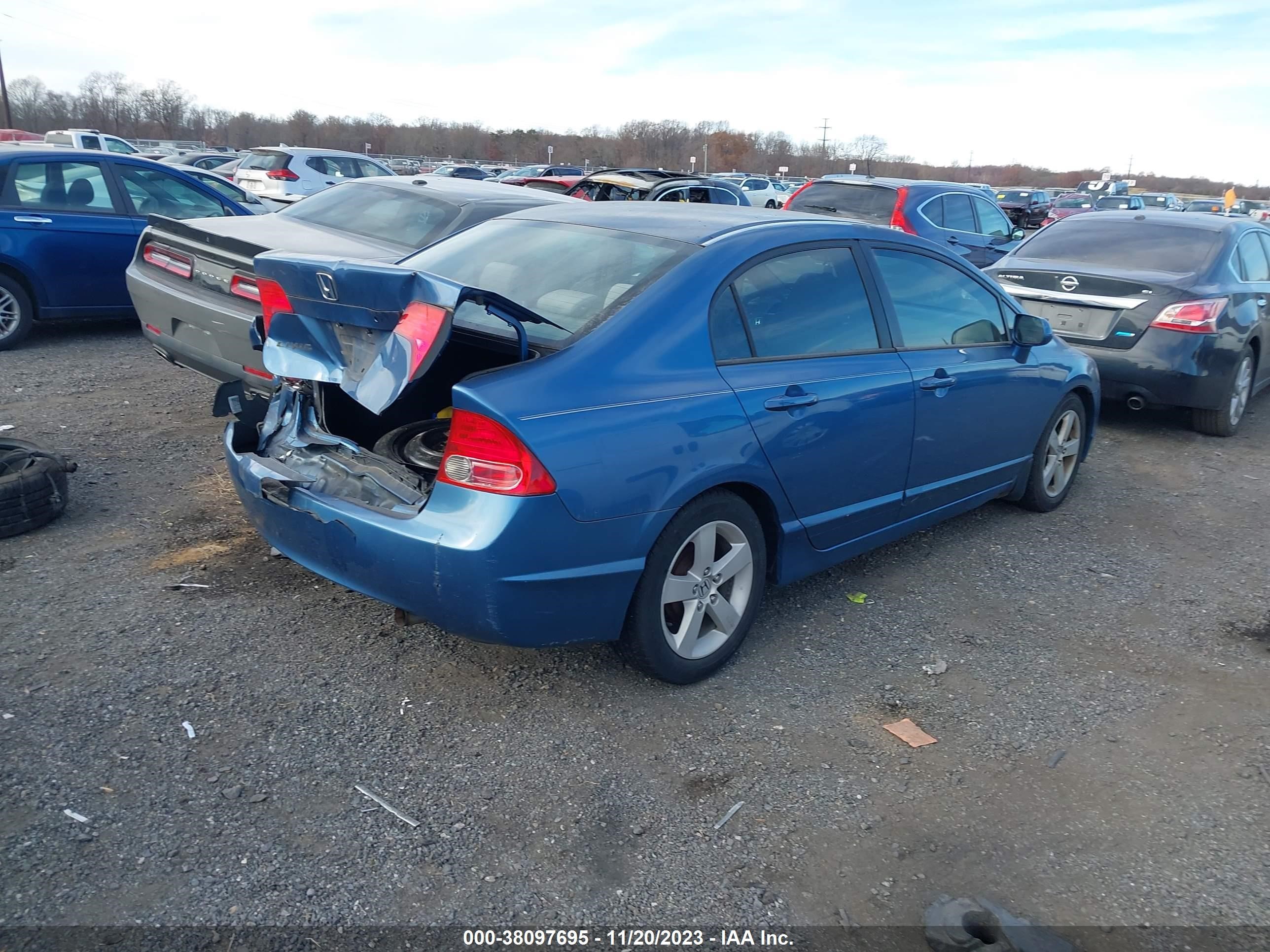 Photo 3 VIN: 1HGFA16586L131847 - HONDA CIVIC 