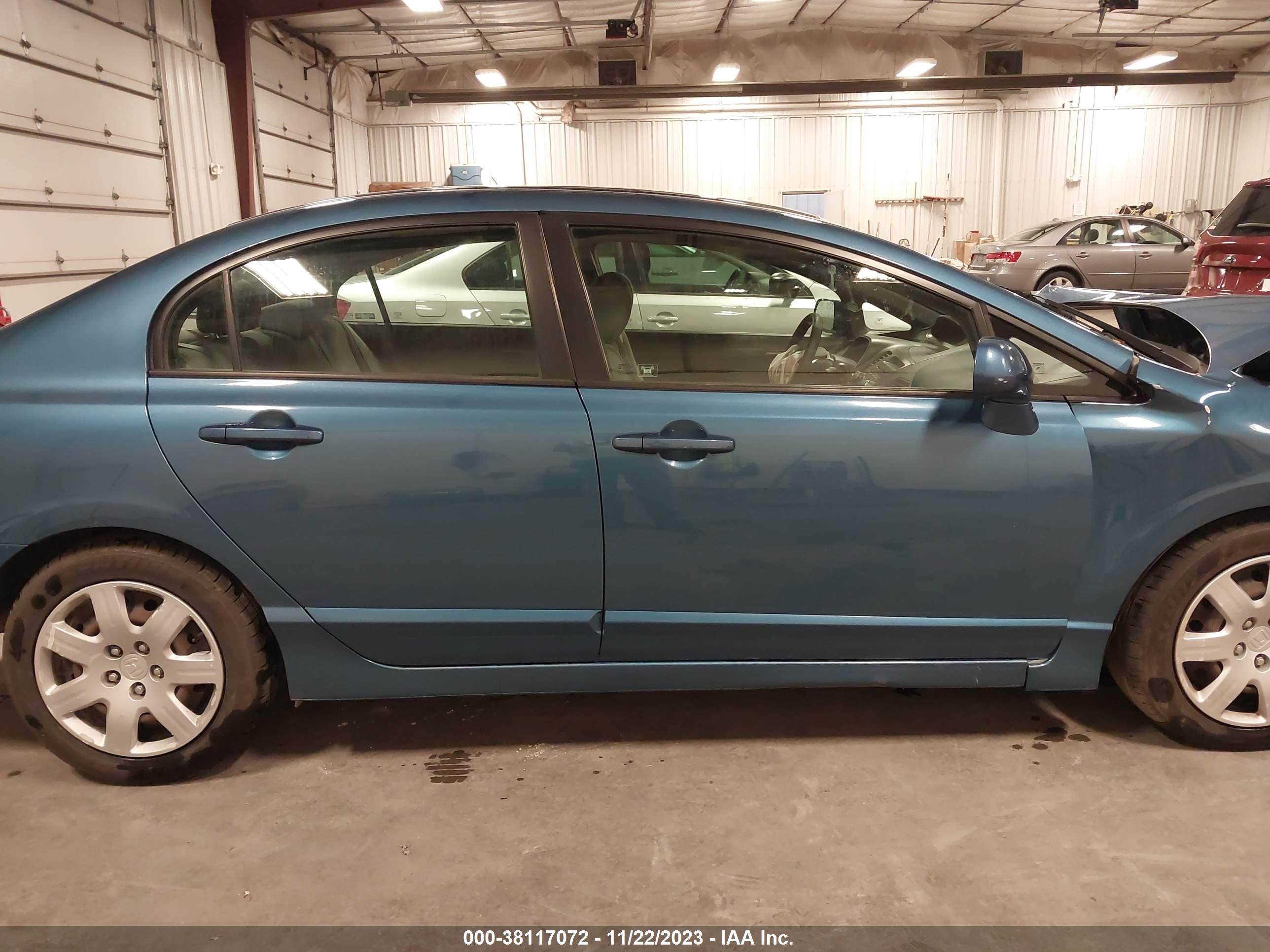 Photo 12 VIN: 1HGFA16587L049196 - HONDA CIVIC 