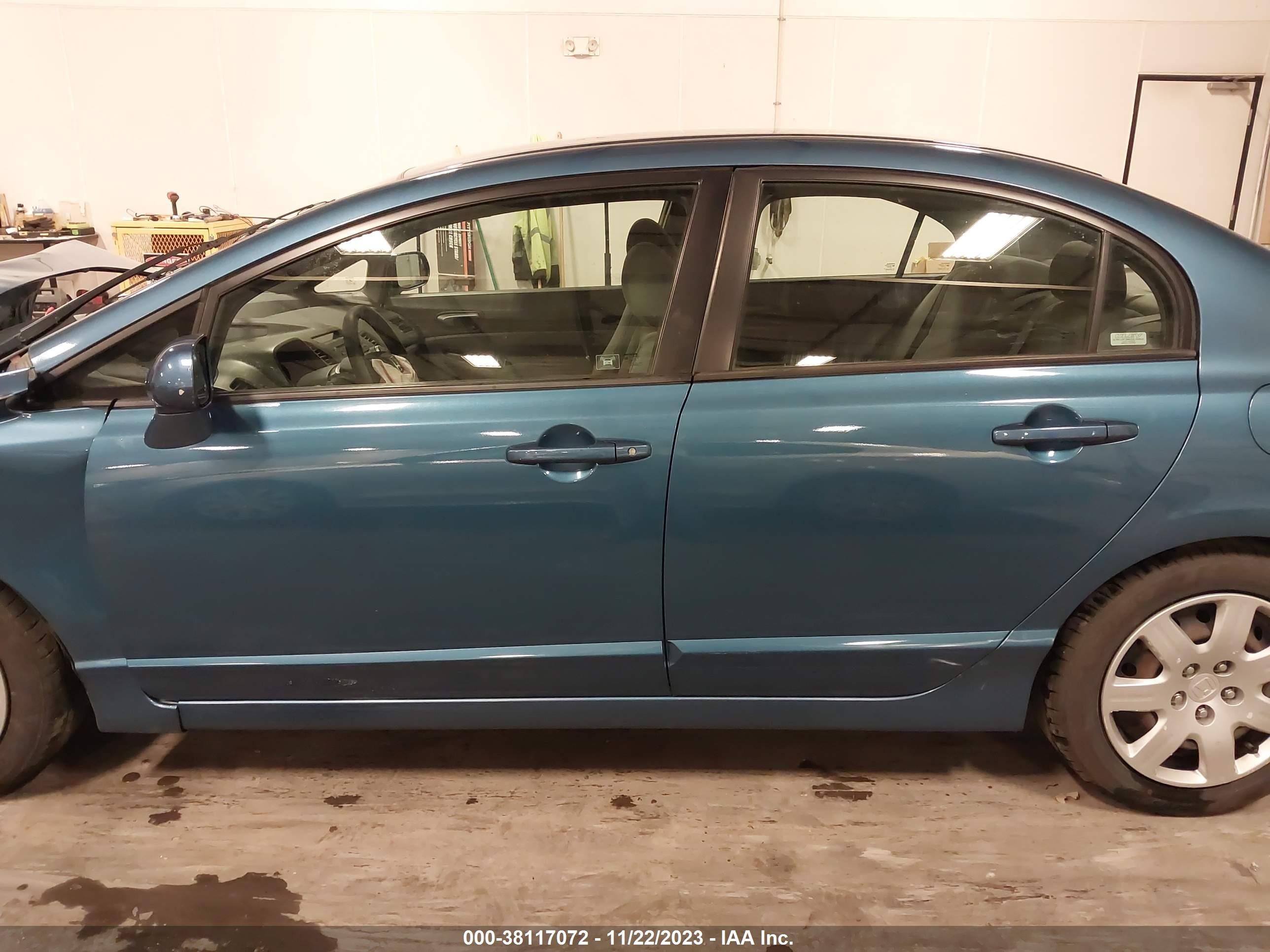 Photo 13 VIN: 1HGFA16587L049196 - HONDA CIVIC 