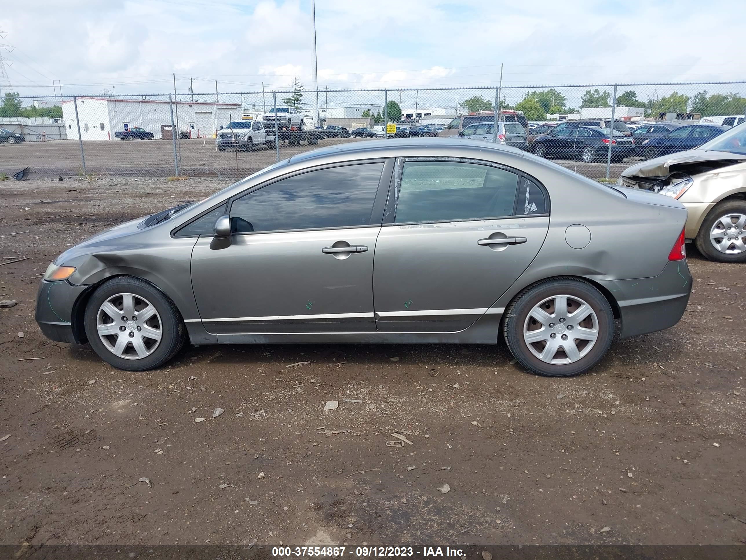 Photo 13 VIN: 1HGFA165X6L086264 - HONDA CIVIC 