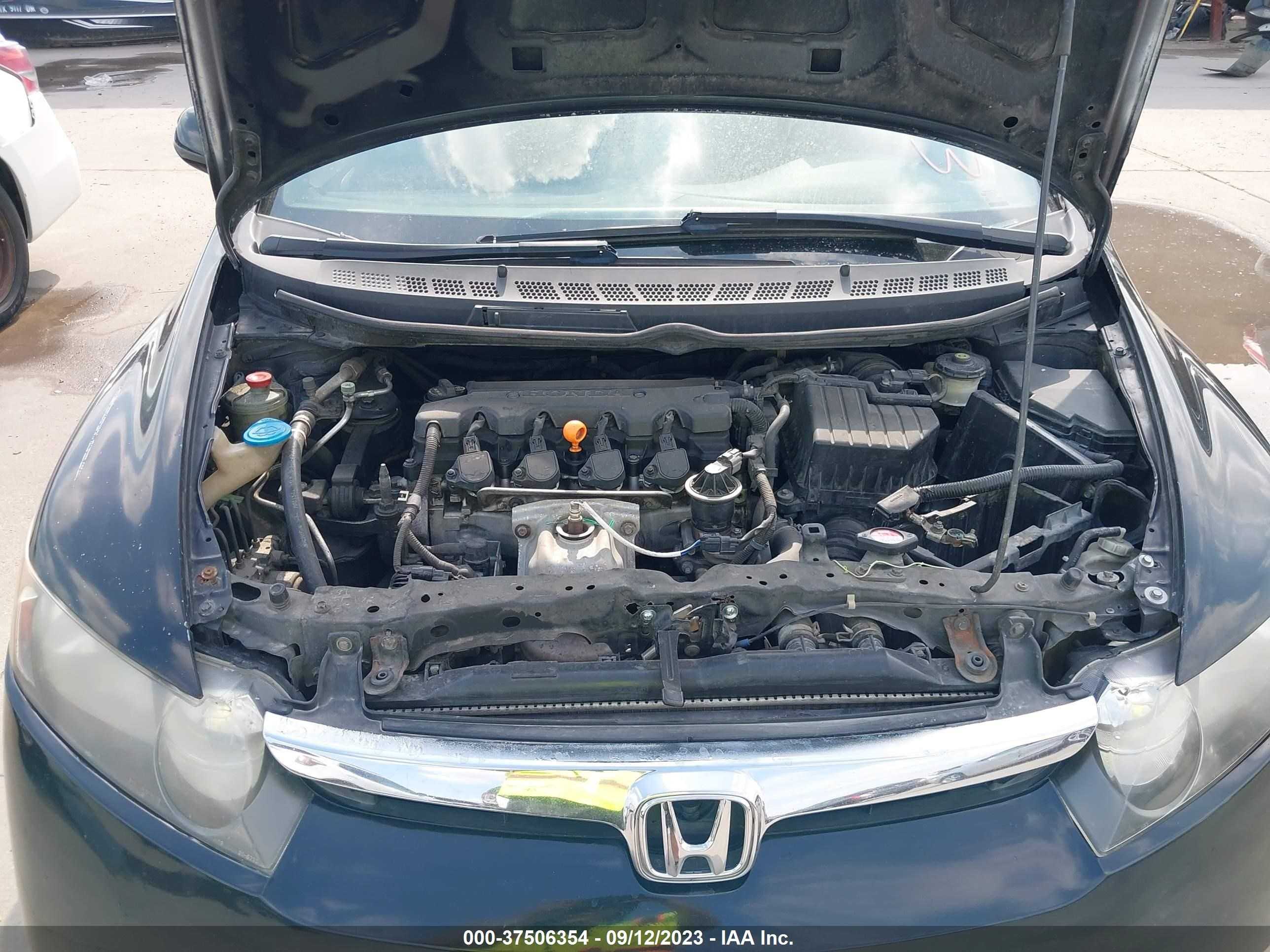 Photo 9 VIN: 1HGFA165X7L026888 - HONDA CIVIC 