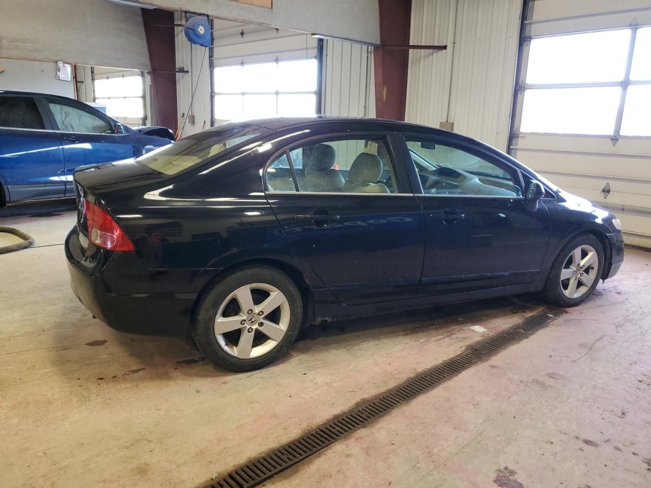 Photo 2 VIN: 1HGFA16806L116138 - HONDA CIVIC 