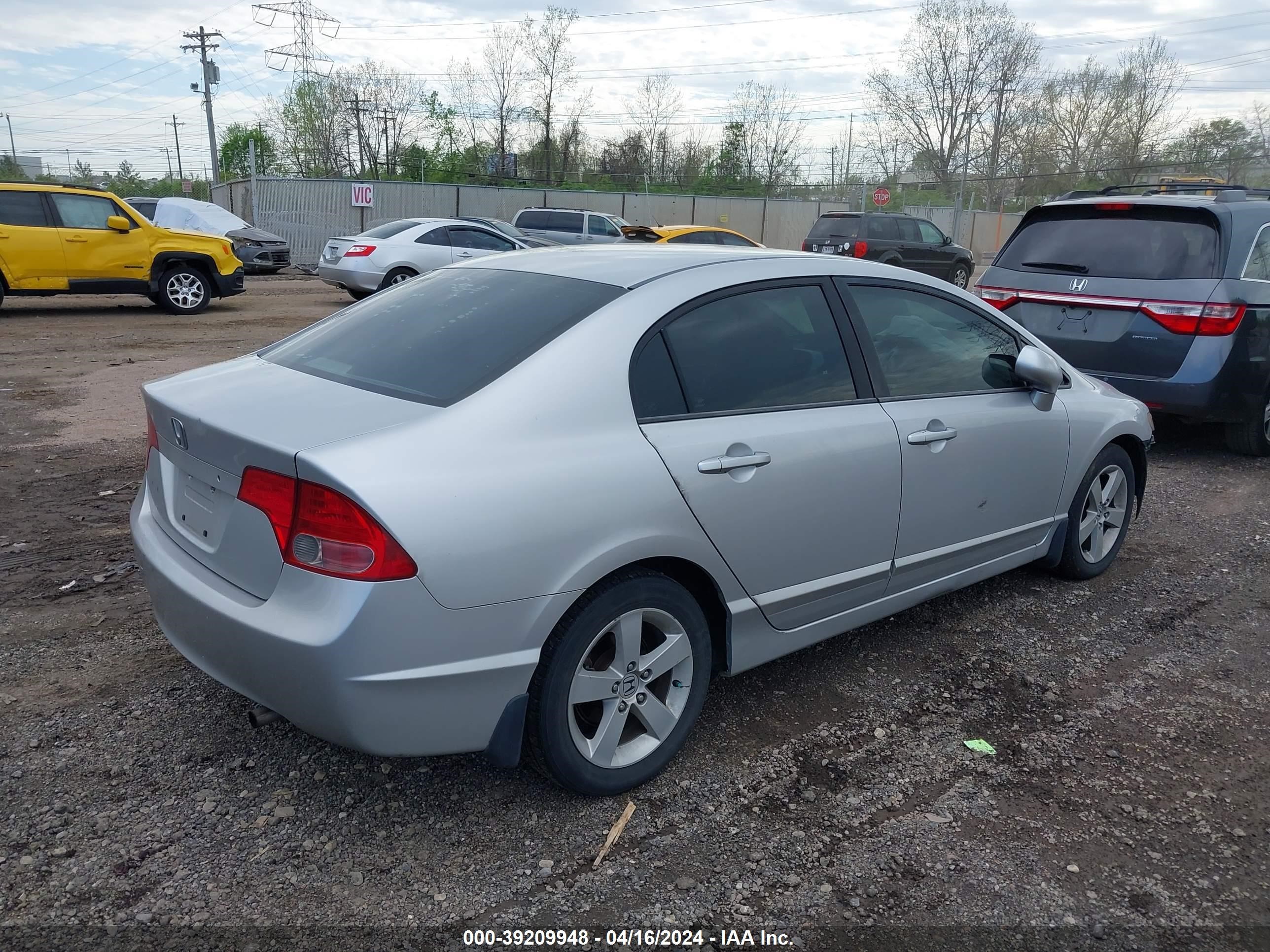 Photo 3 VIN: 1HGFA16807L038929 - HONDA CIVIC 