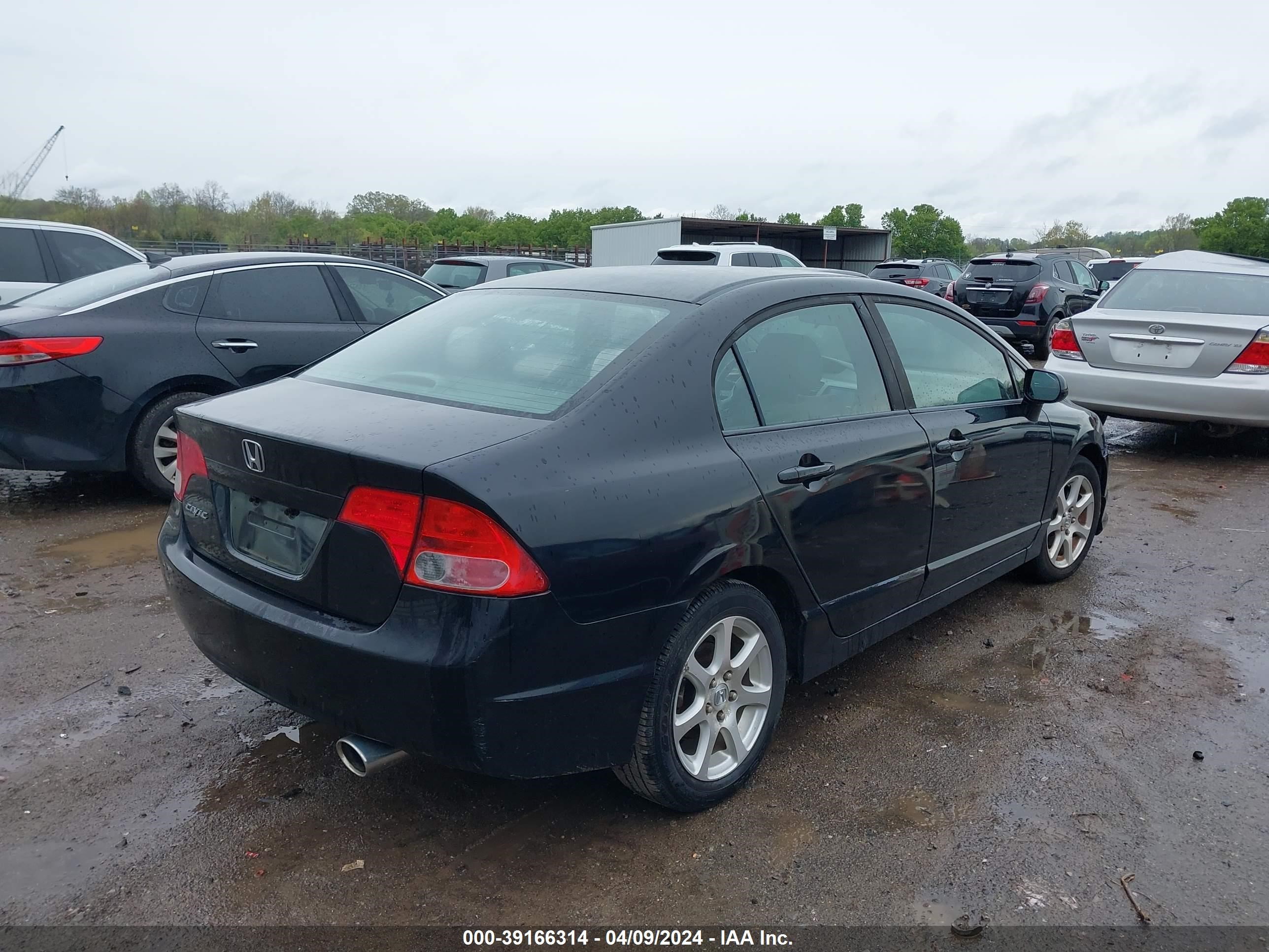 Photo 3 VIN: 1HGFA16808L093530 - HONDA CIVIC 