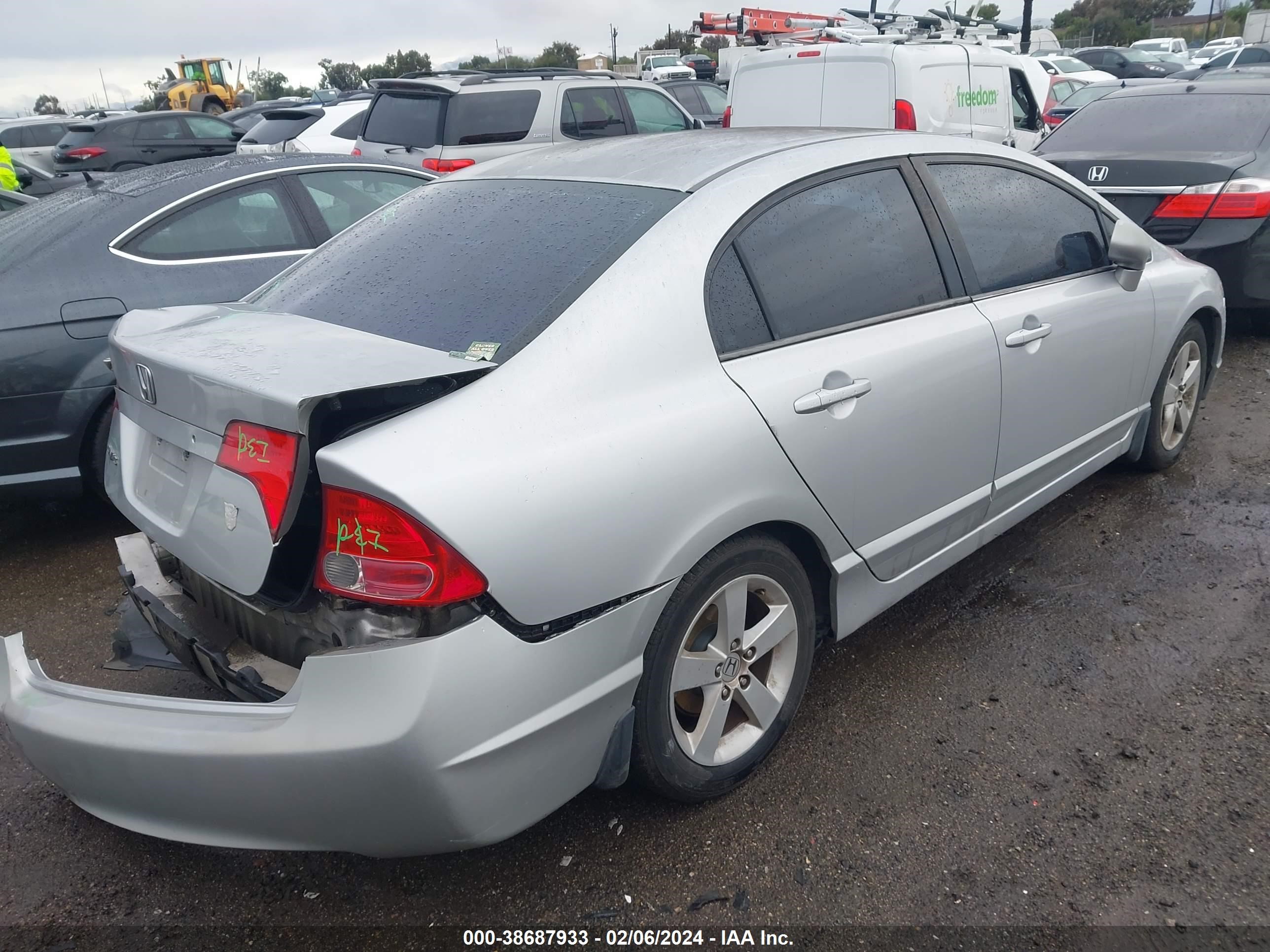 Photo 3 VIN: 1HGFA16826L150520 - HONDA CIVIC 