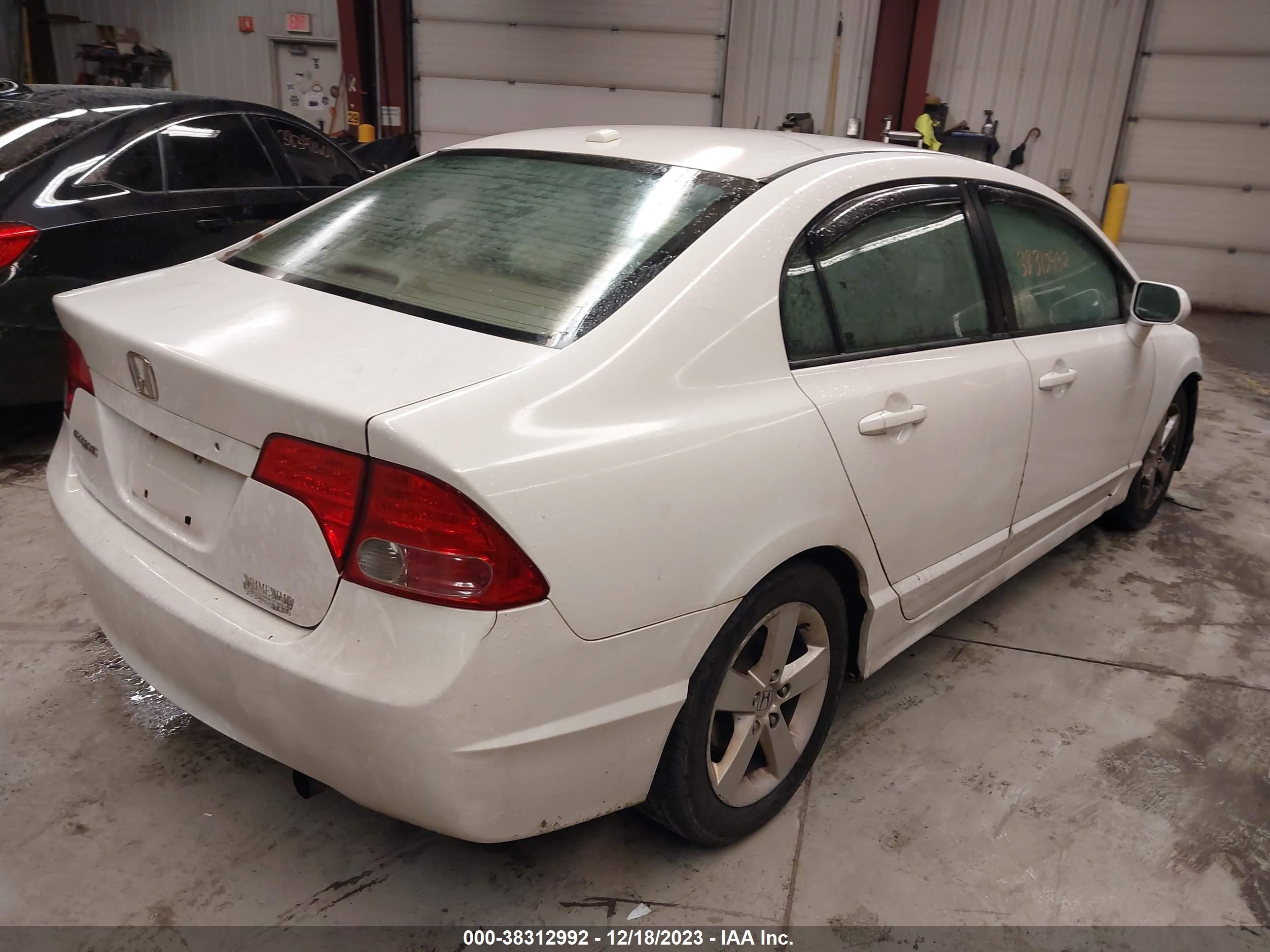 Photo 3 VIN: 1HGFA16837L071424 - HONDA CIVIC 