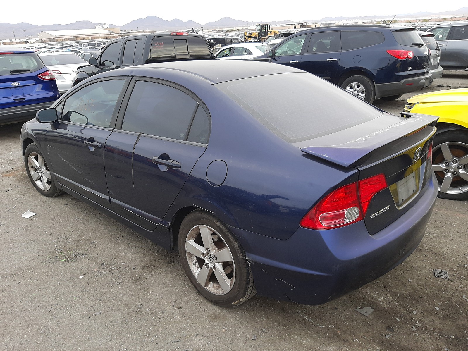 Photo 2 VIN: 1HGFA16847L073098 - HONDA CIVIC EX 